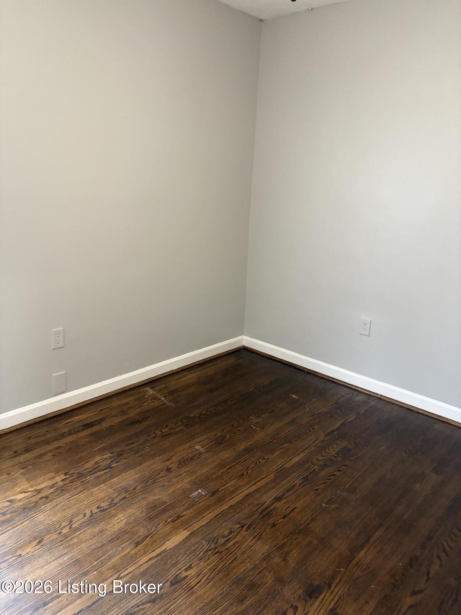 3403 Lees Ln Property Photo 8