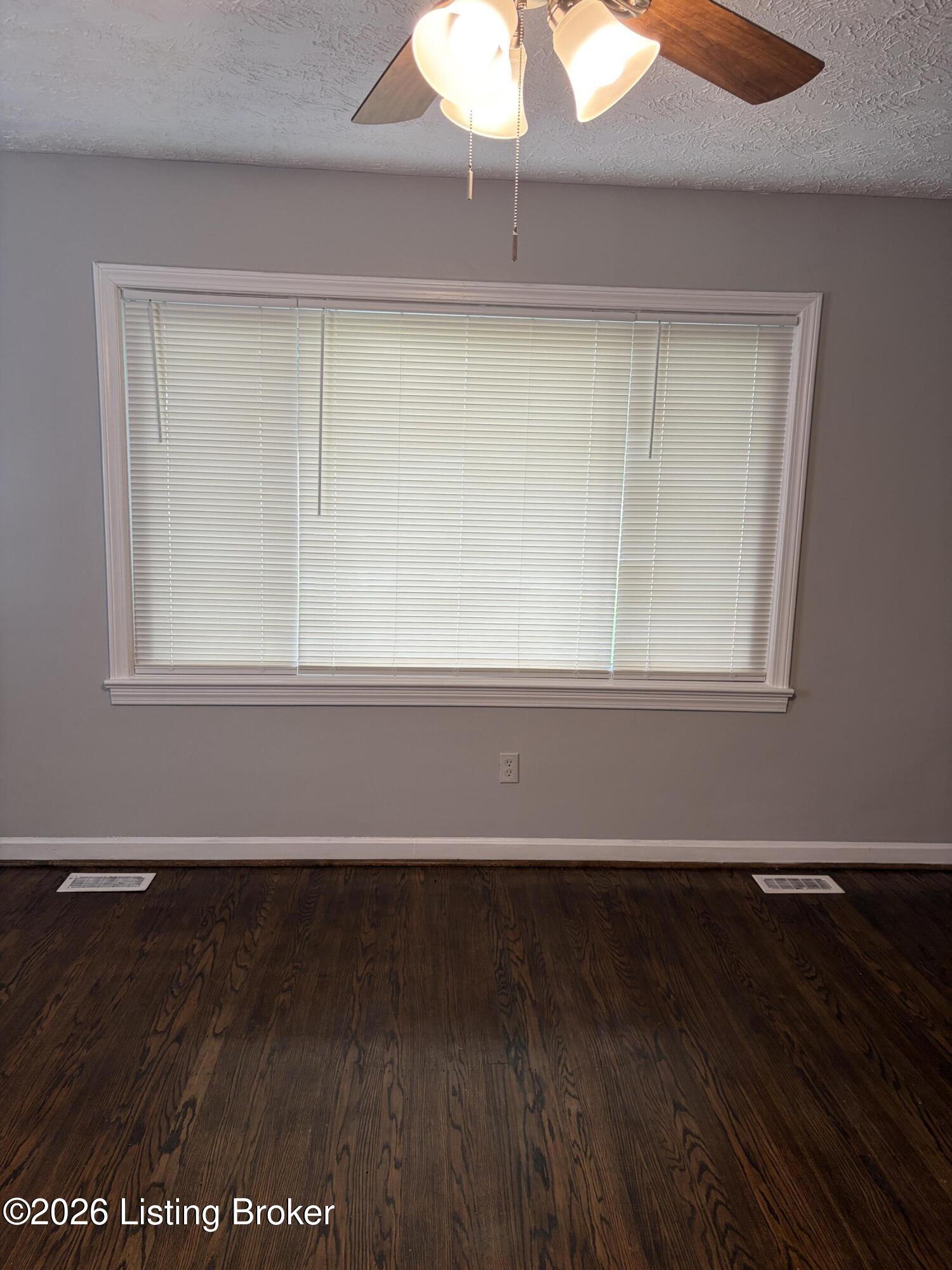 3403 Lees Ln Property Photo 13