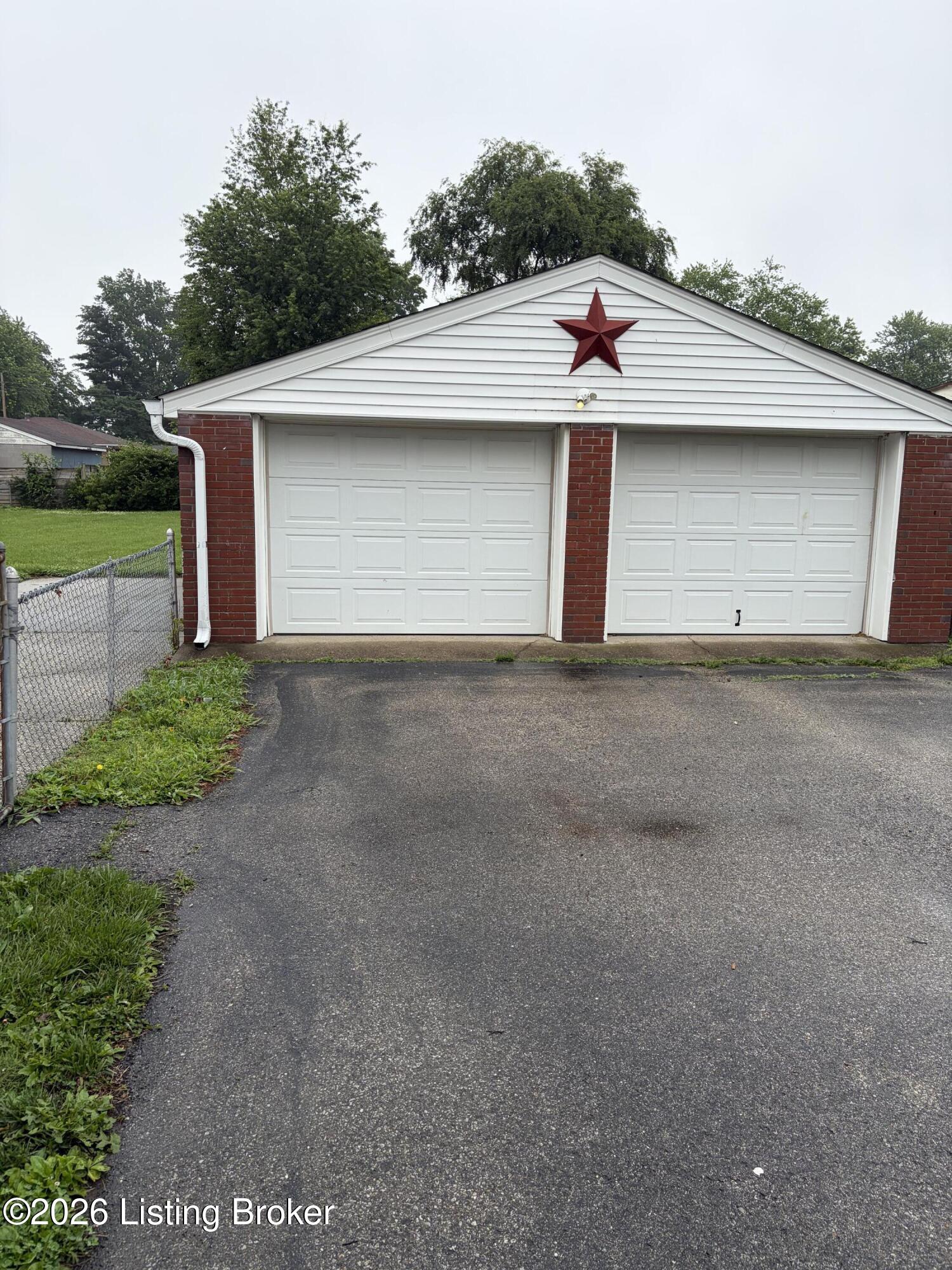 3403 Lees Ln Property Photo 23