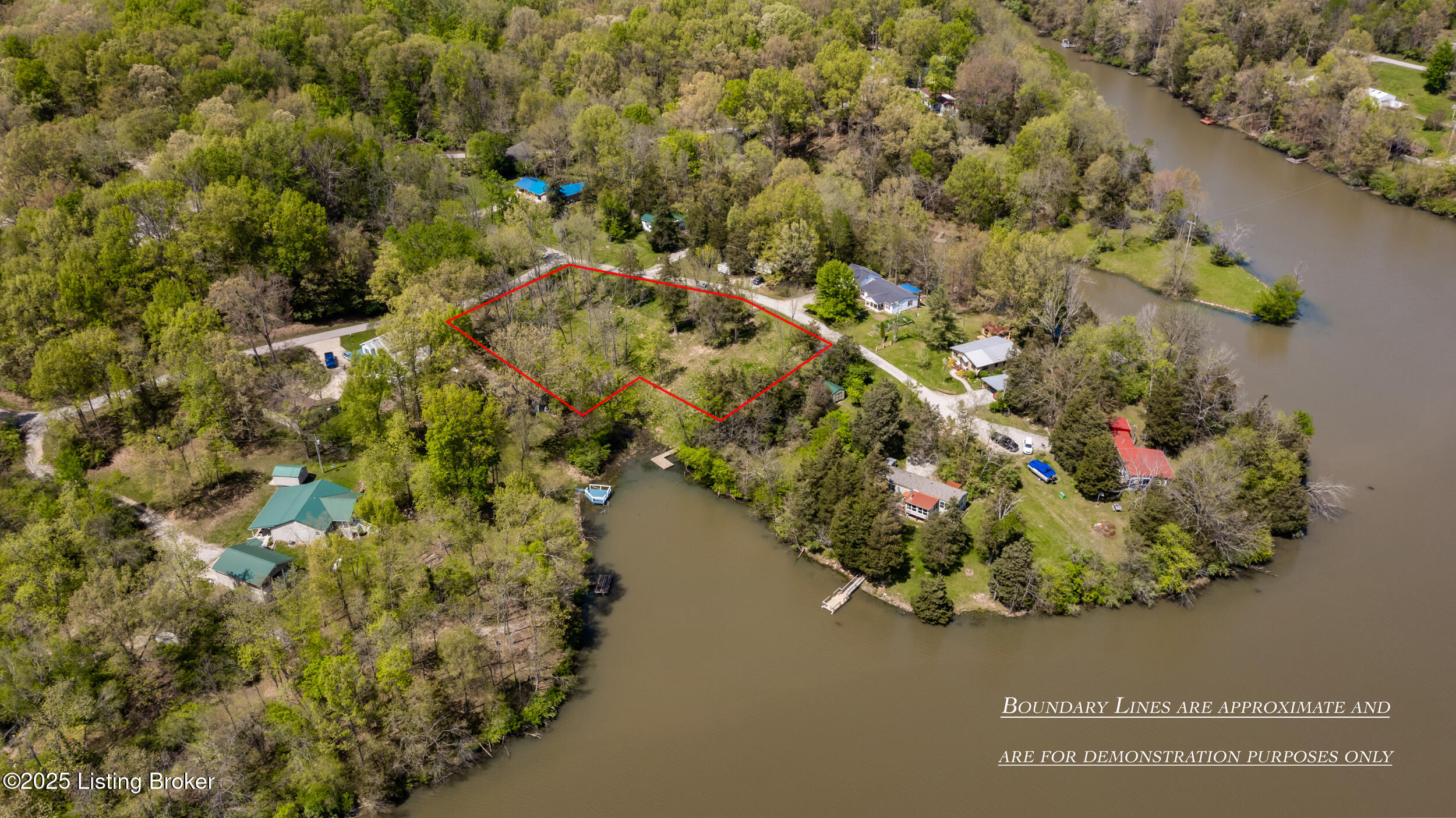 1016 Peninsula Dr Property Photo 13
