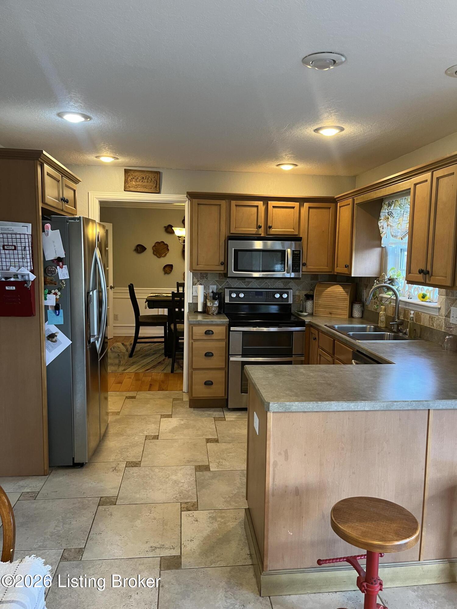 4900 S Woodland Dr Property Photo 18