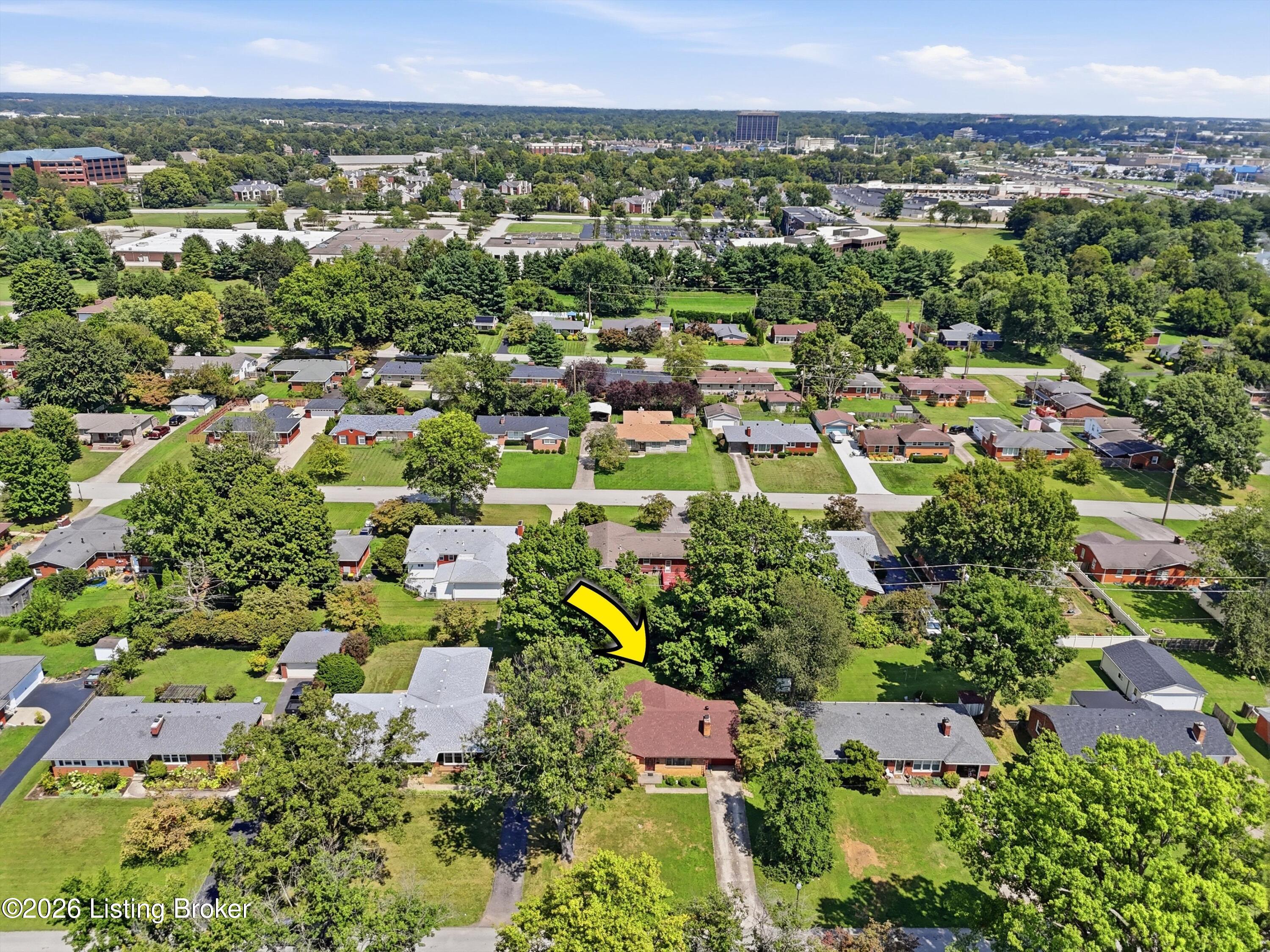 1903 Wesley Ave Property Photo 3