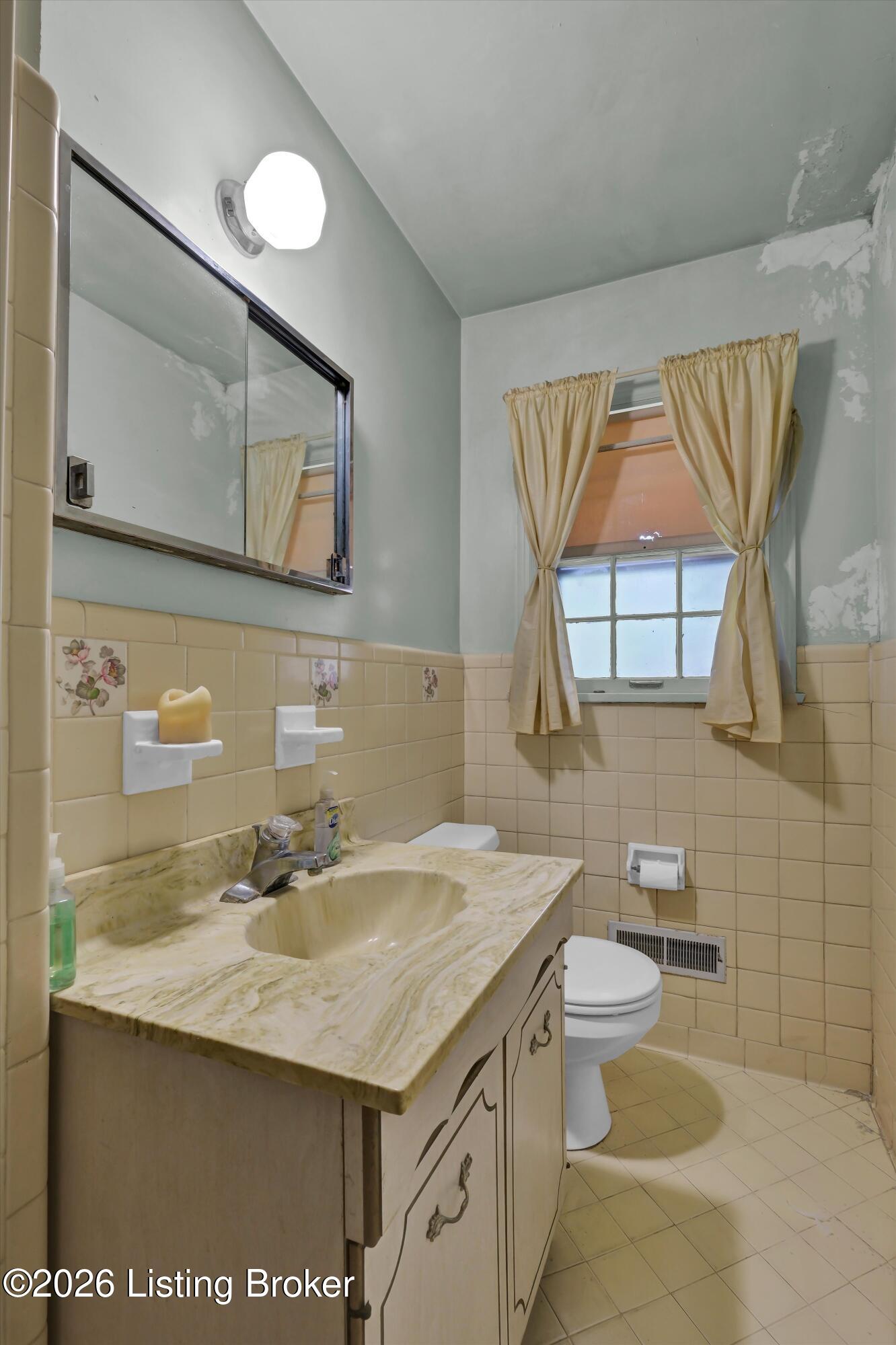 1903 Wesley Ave Property Photo 19