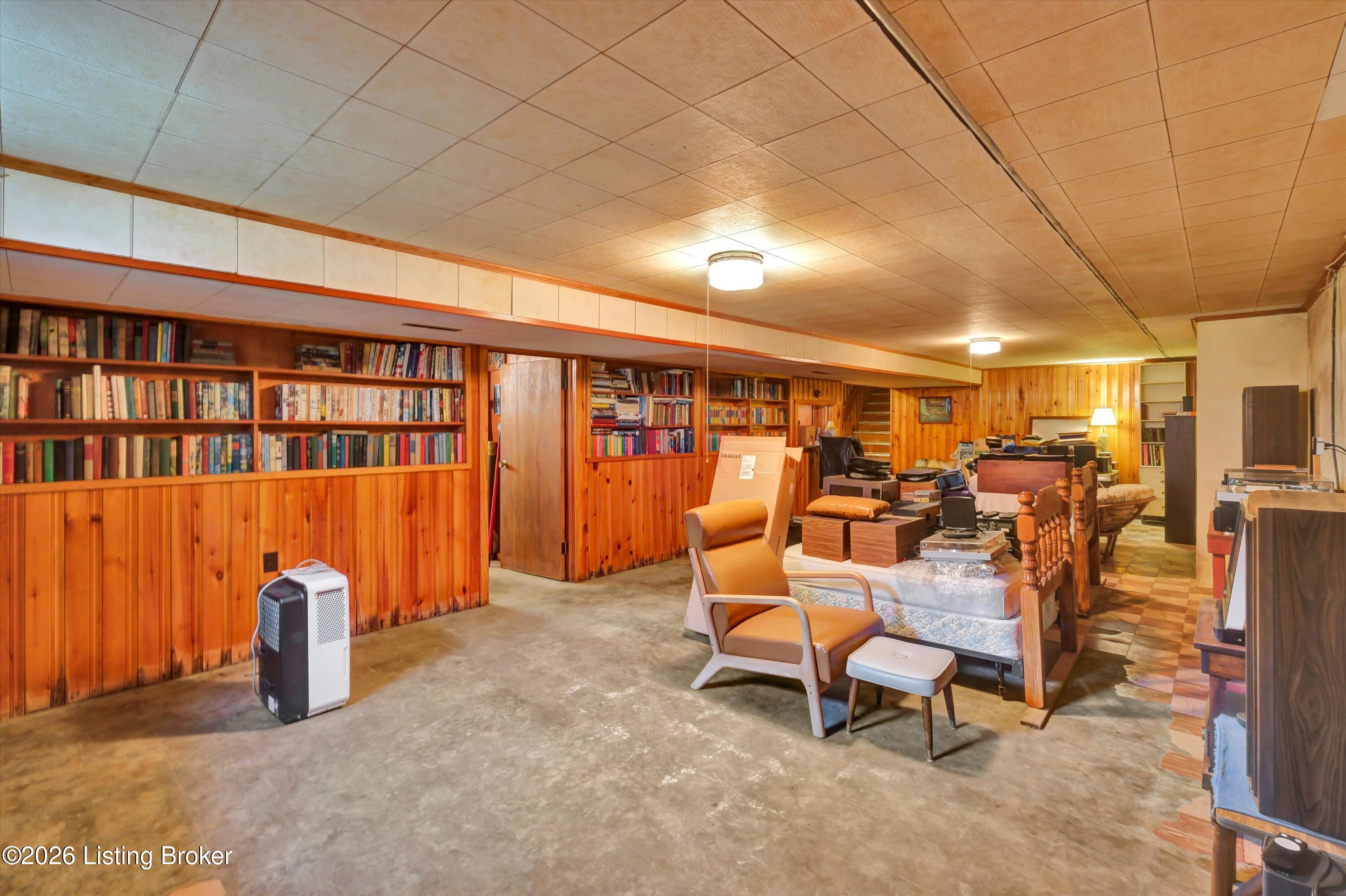 1903 Wesley Ave Property Photo 24