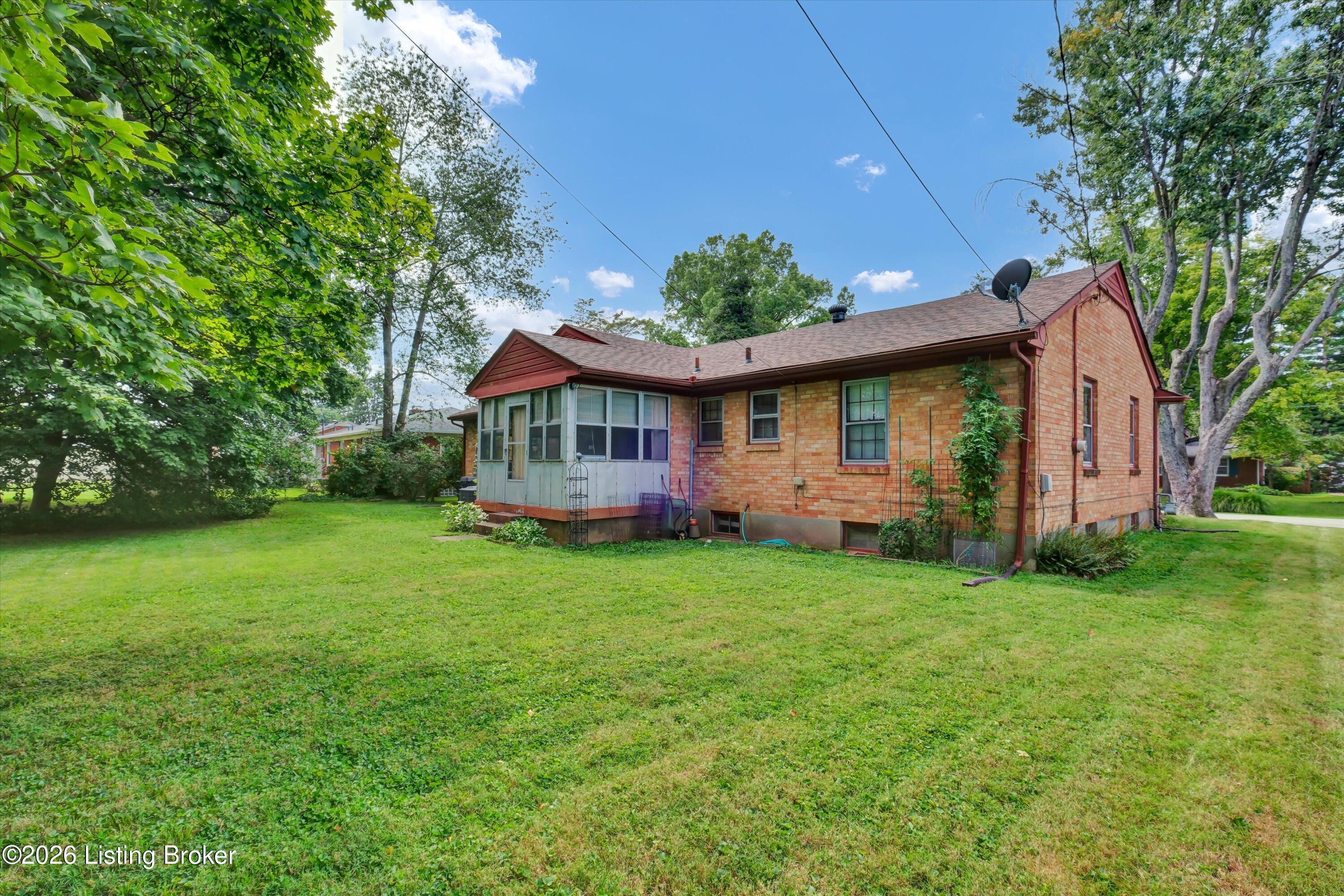 1903 Wesley Ave Property Photo 30