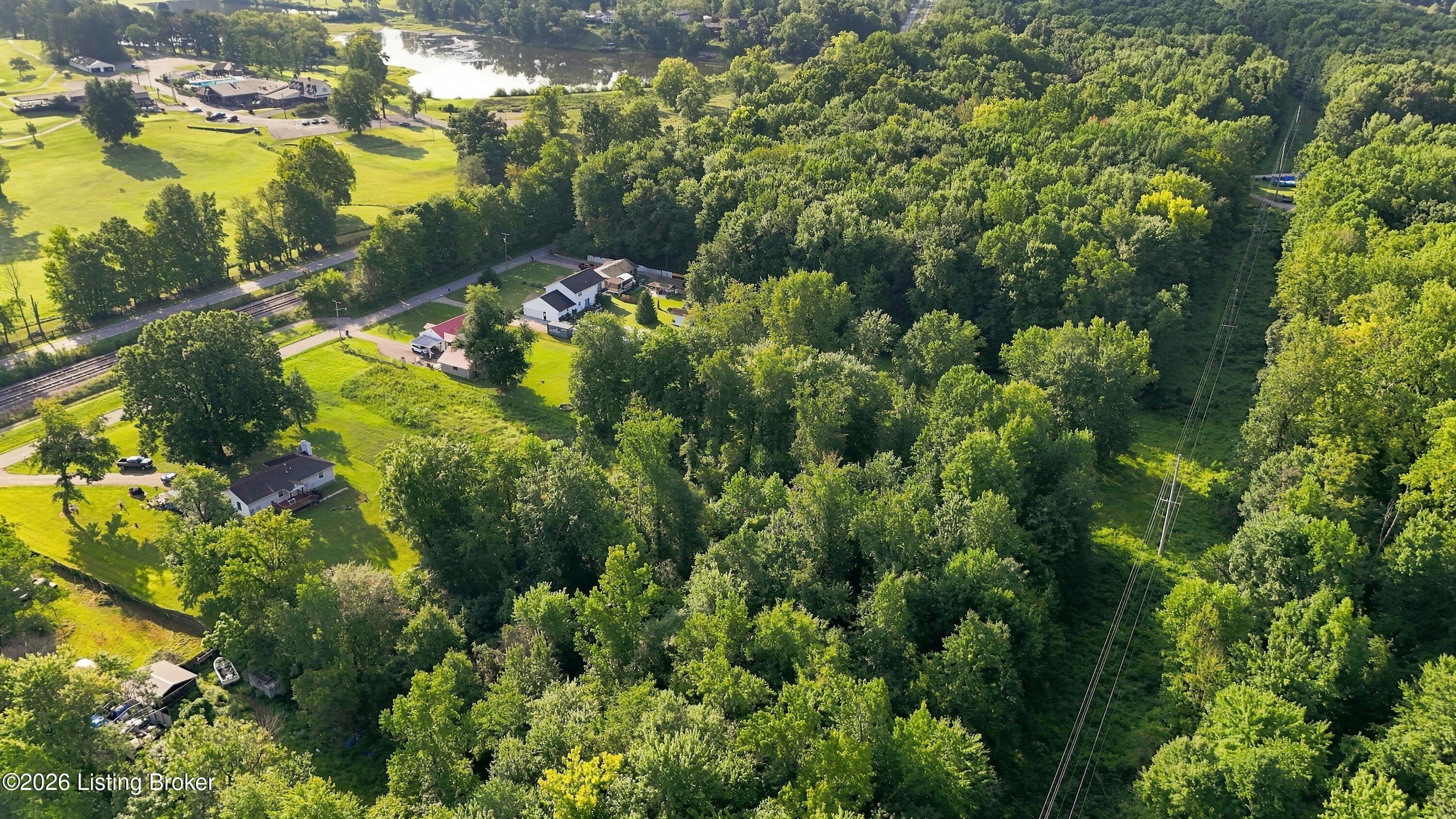 9612 Farmers Ln Property Photo 14