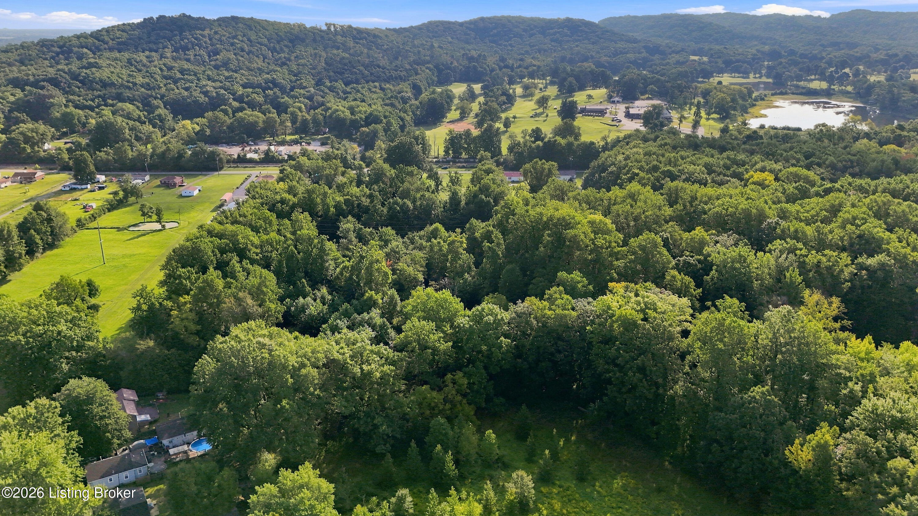 9612 Farmers Ln Property Photo 15