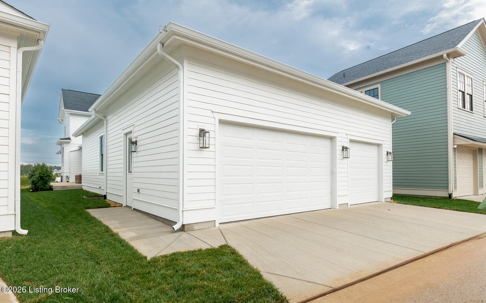 6135 Shooting Star Dr Property Photo 7