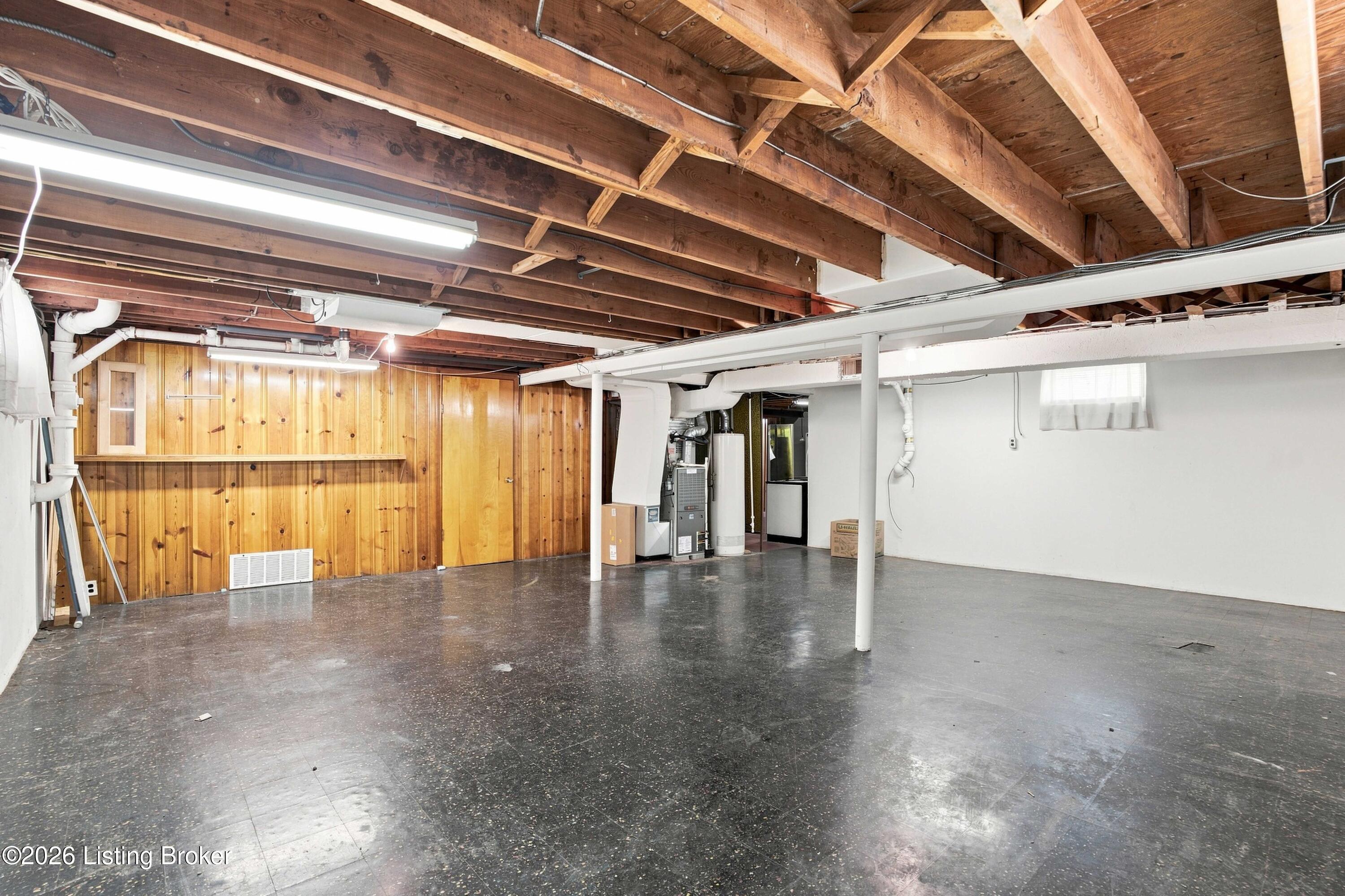 9007 Haviland Ave Property Photo 33