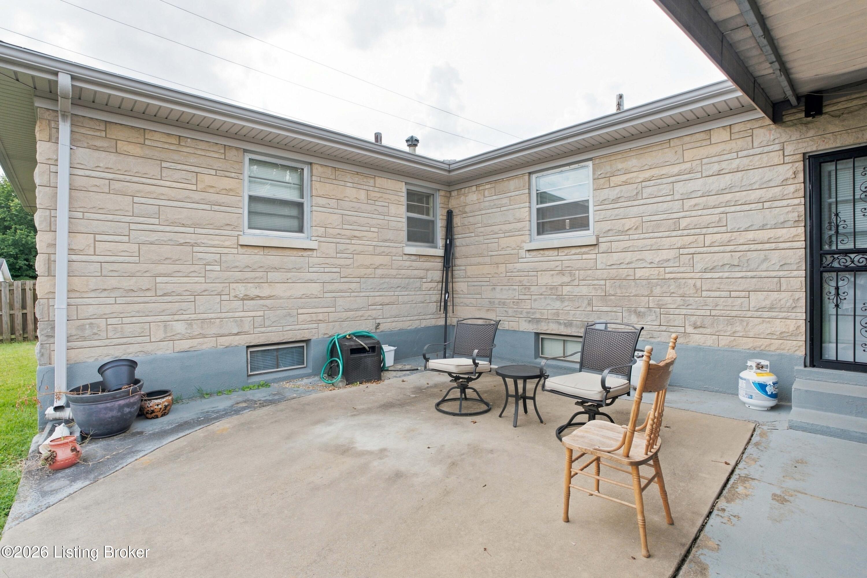 9007 Haviland Ave Property Photo 34