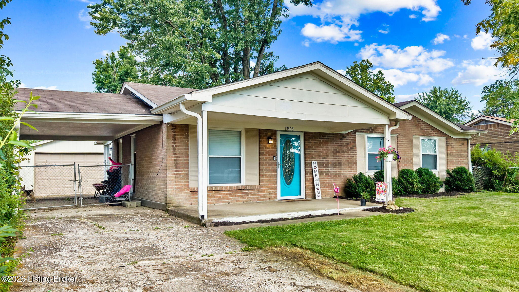 7903 Grenelle Dr Property Photo 2