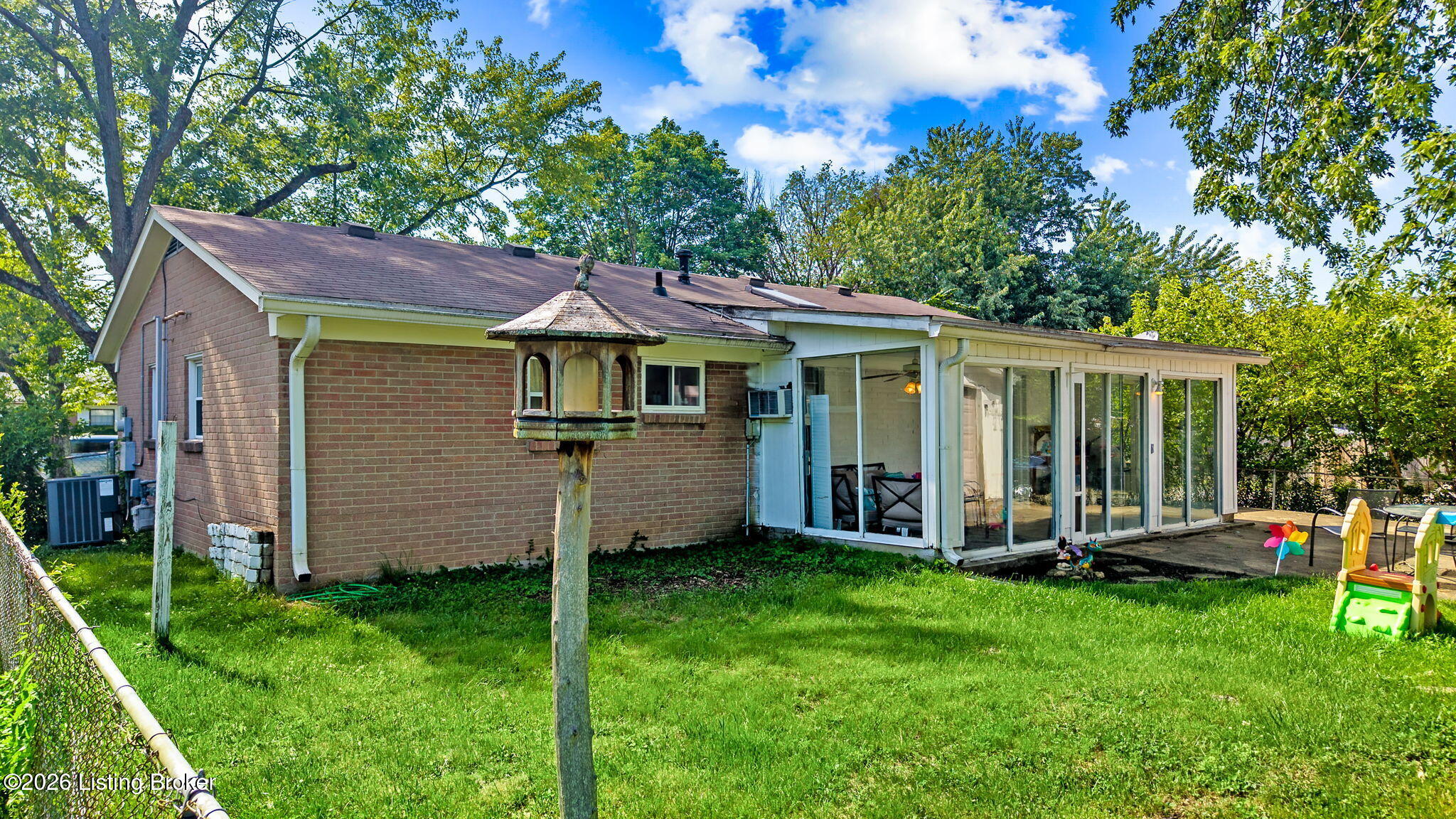 7903 Grenelle Dr Property Photo 24