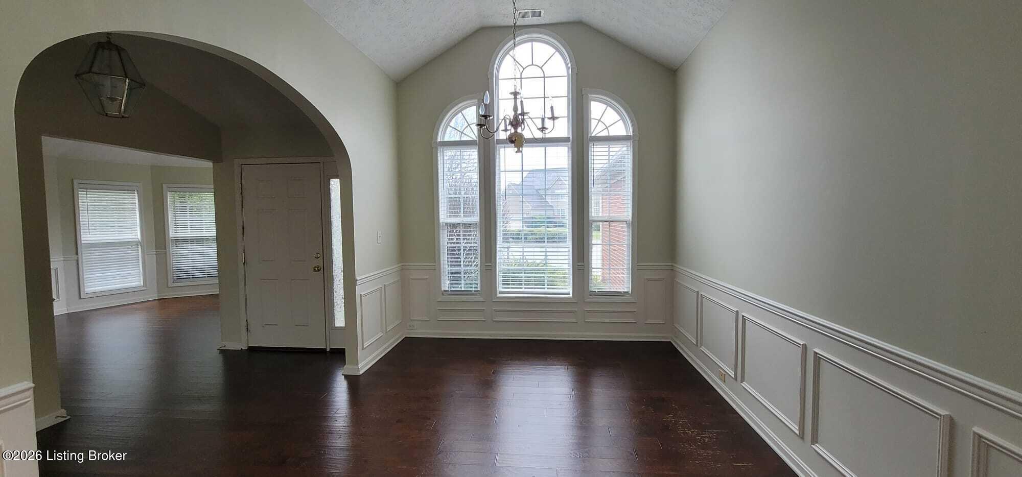 5603 Collington Ct Property Photo 2