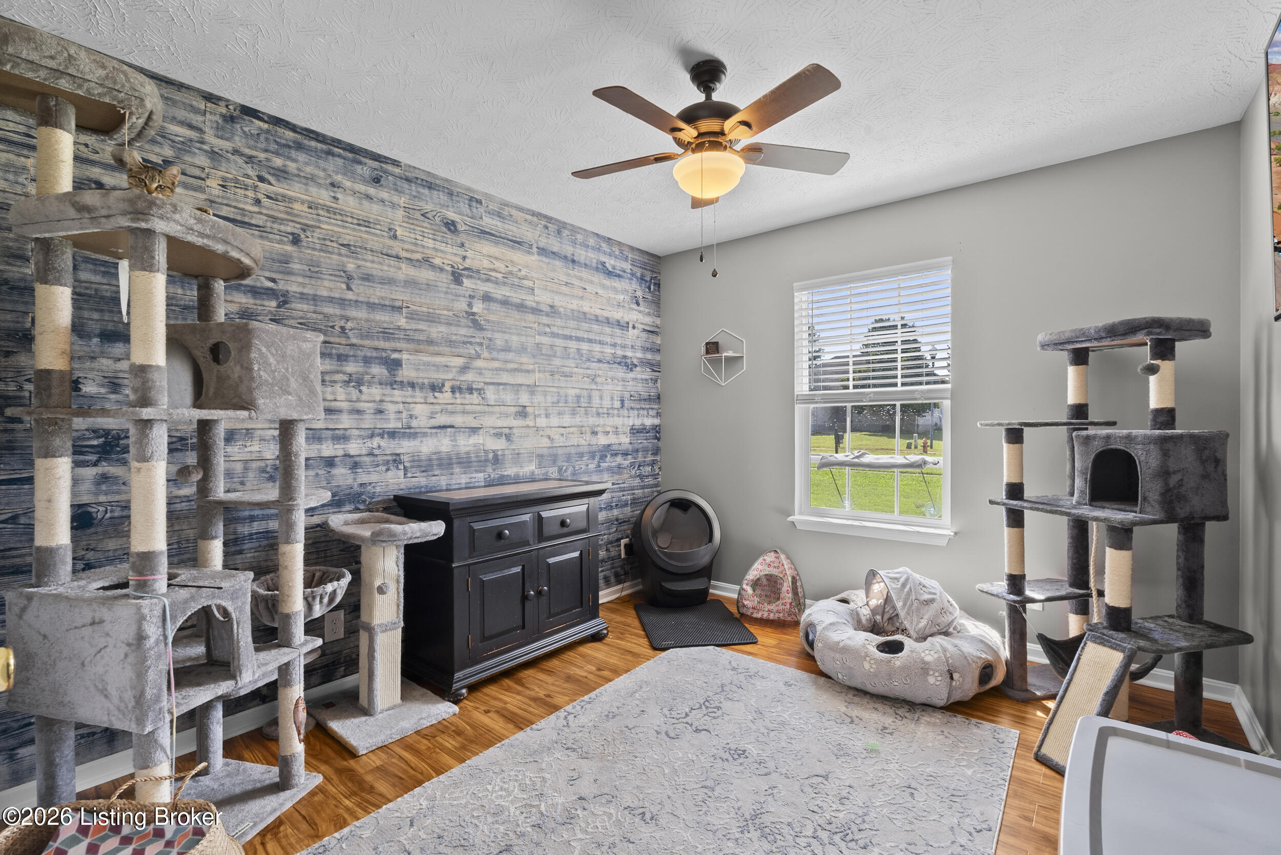 168 Fern Way Property Photo 11