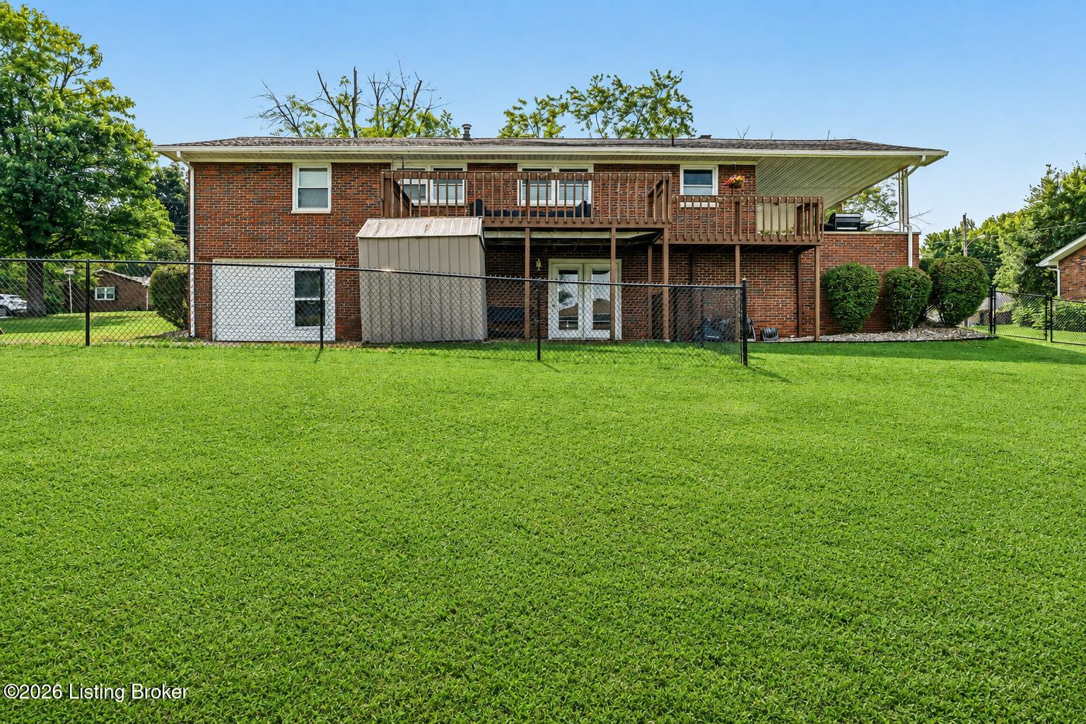 304 Estate Dr Property Photo 21