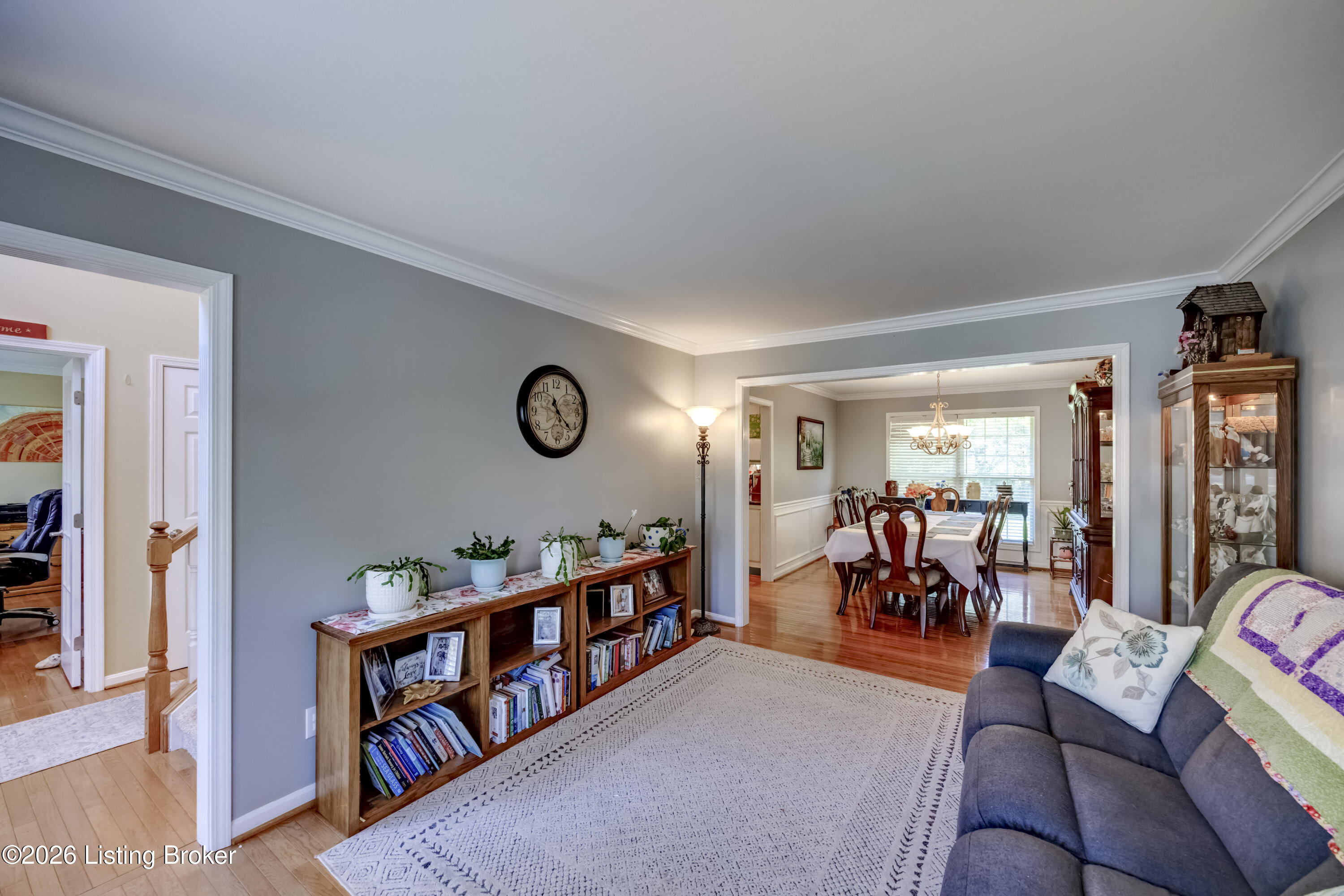 3904 Spring Valley Way Property Photo 11