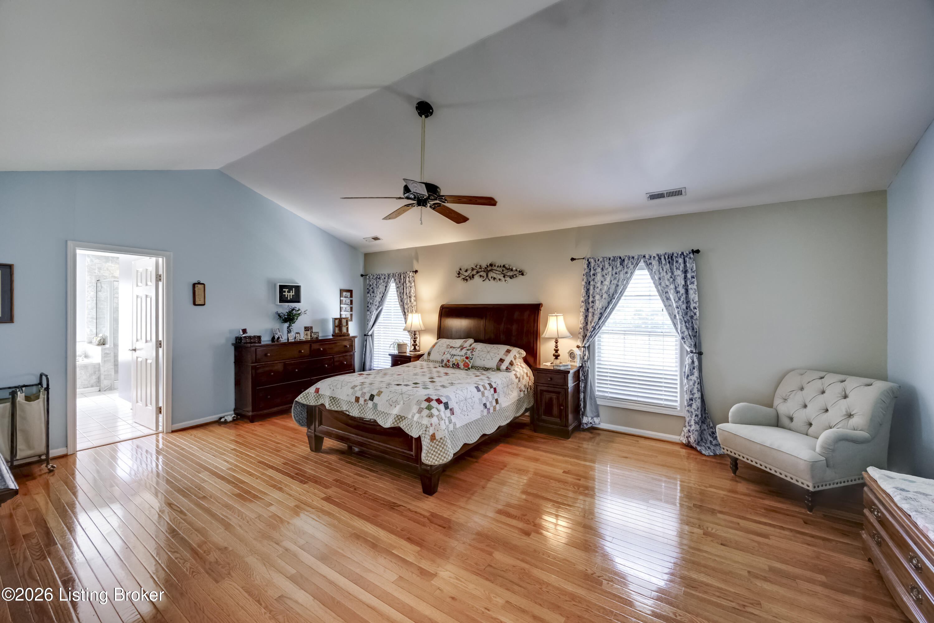 3904 Spring Valley Way Property Photo 19