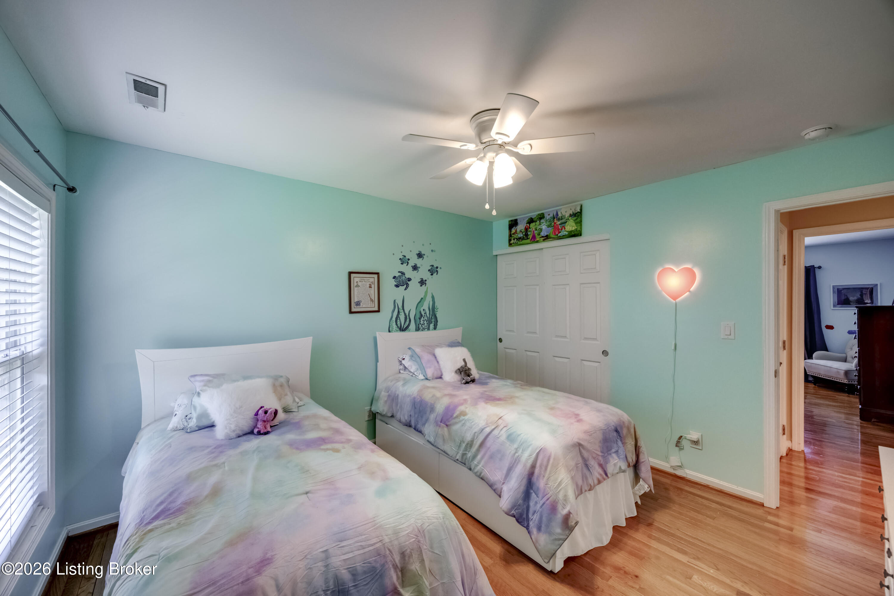 3904 Spring Valley Way Property Photo 27