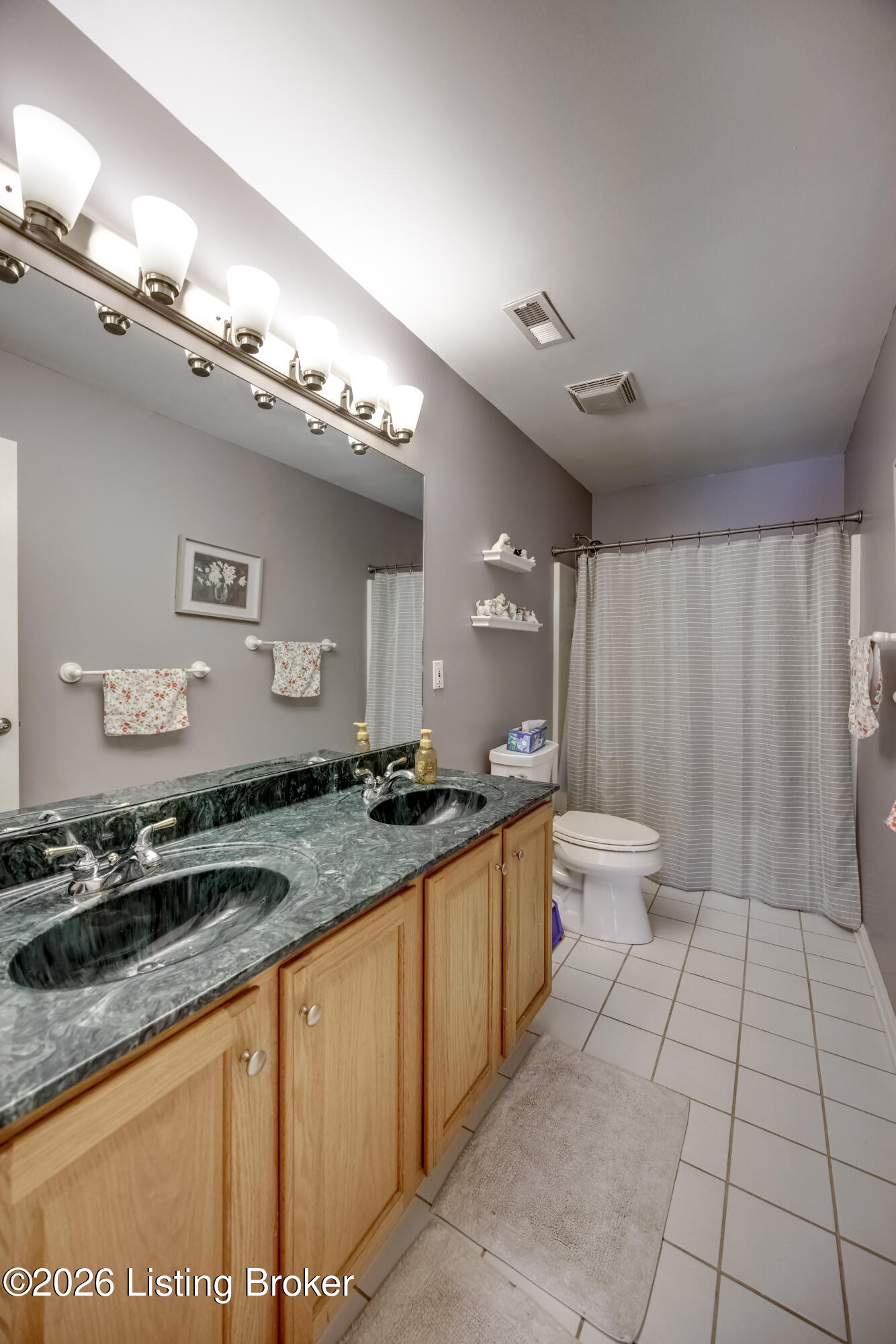 3904 Spring Valley Way Property Photo 30