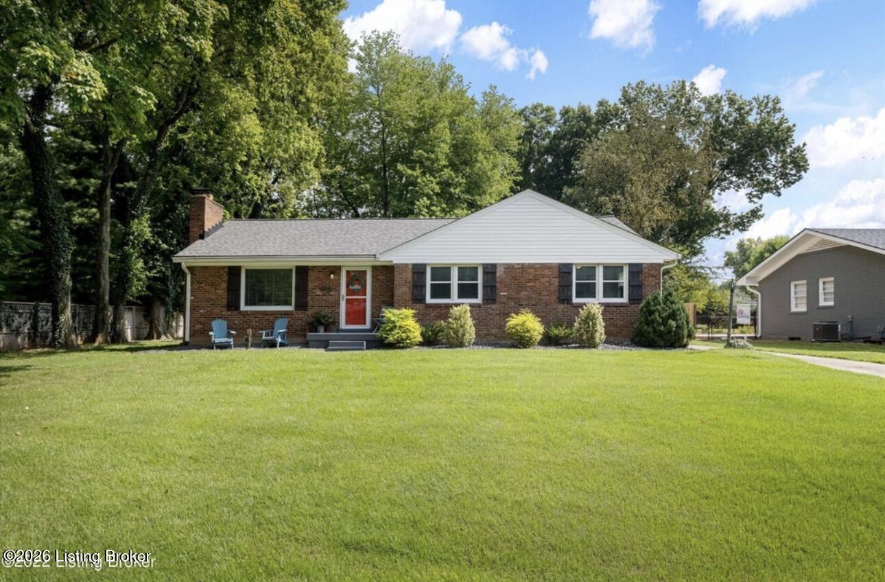 1905 Hoke Rd Property Photo 1