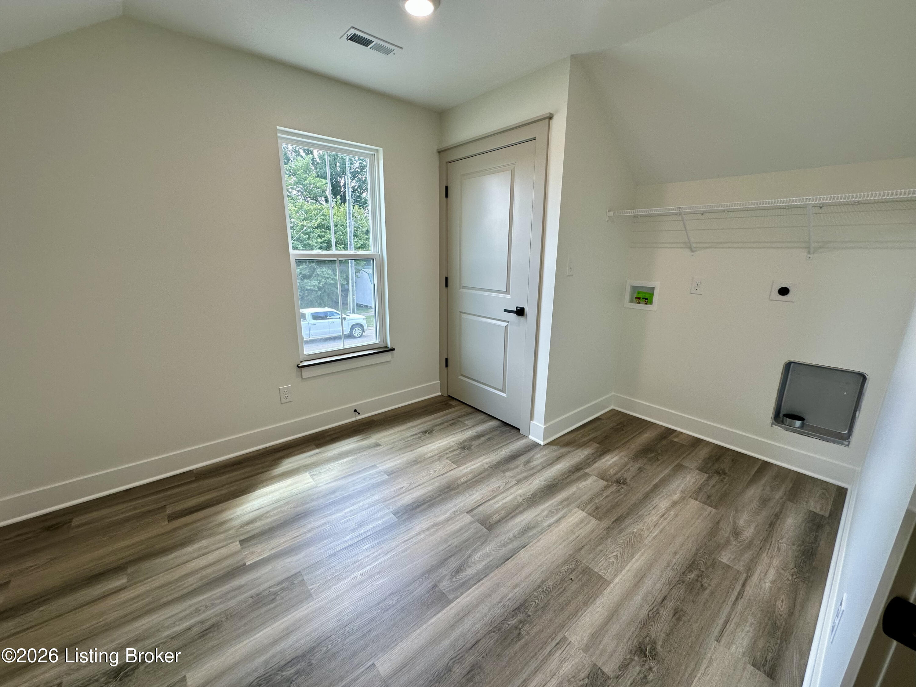 13210 Bessels Blvd Property Photo 25