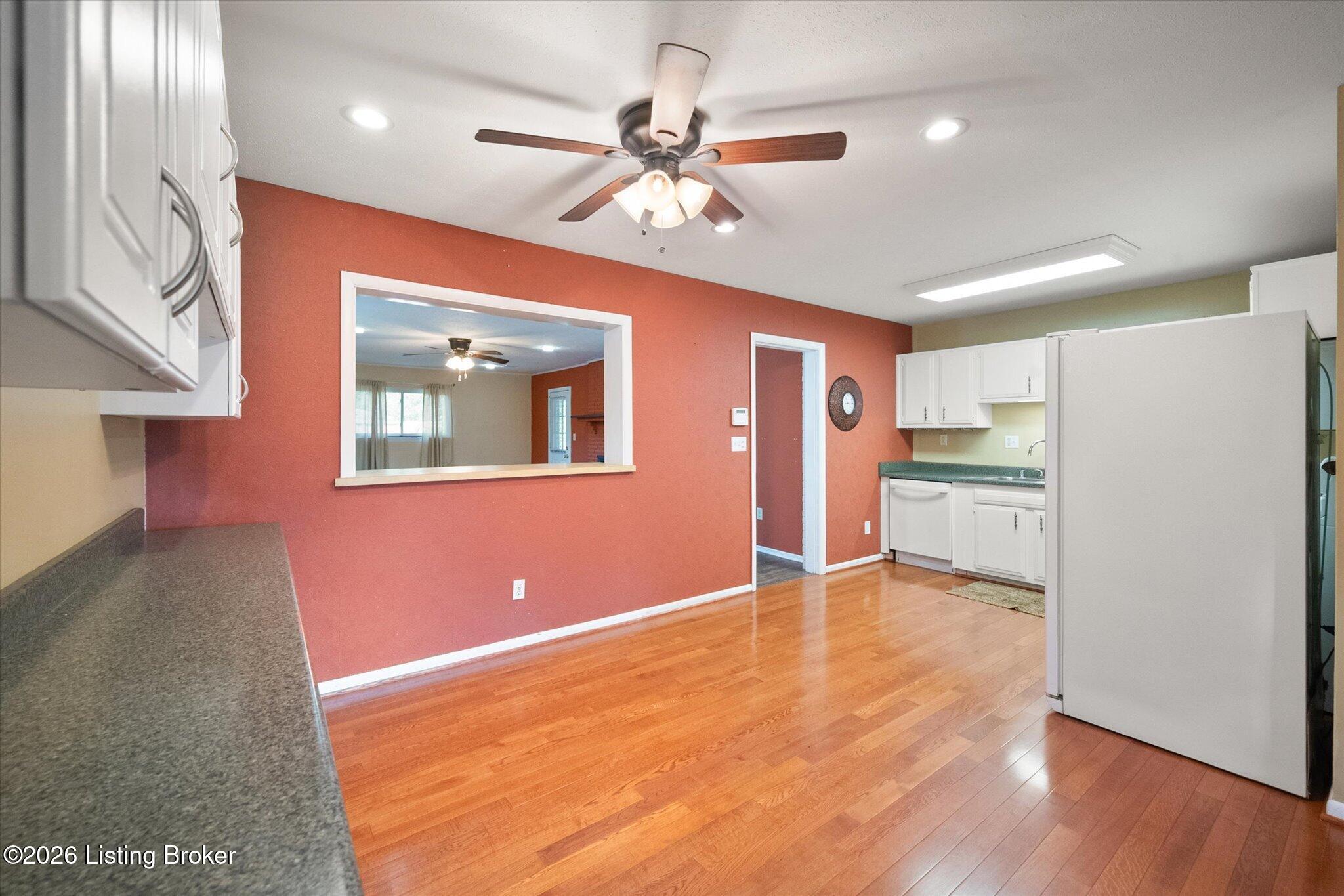 5604 Leemont Ct Property Photo 9