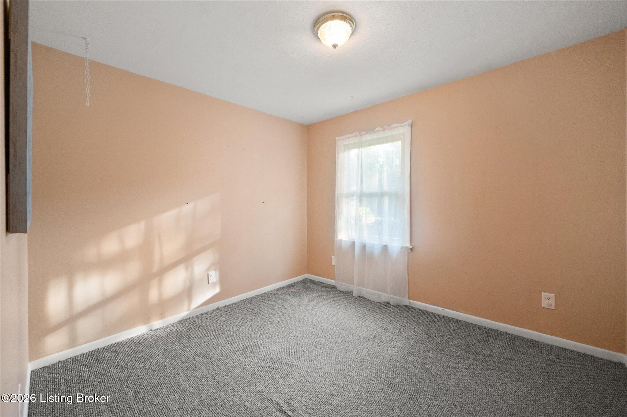 5604 Leemont Ct Property Photo 12