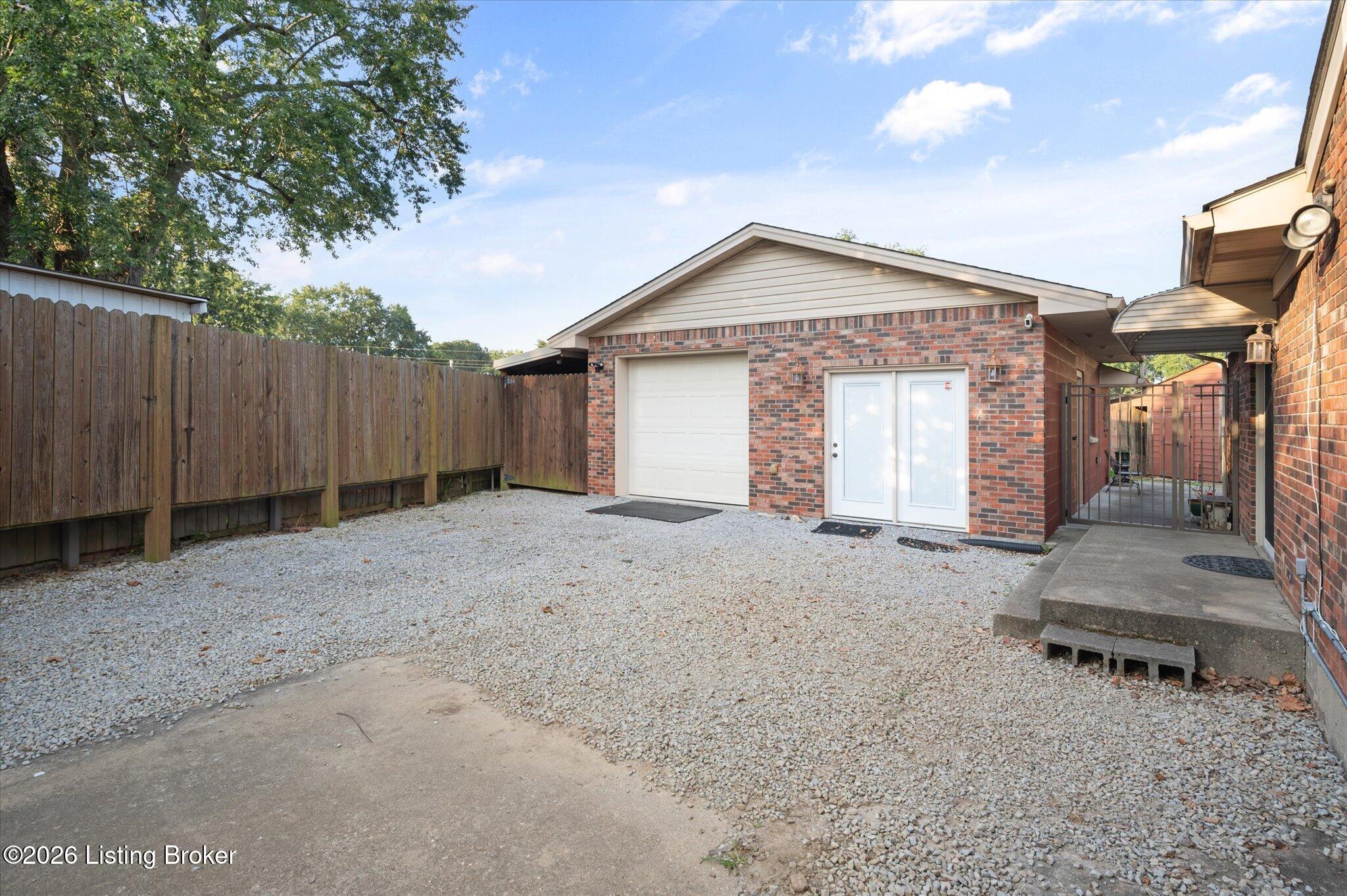 5604 Leemont Ct Property Photo 44