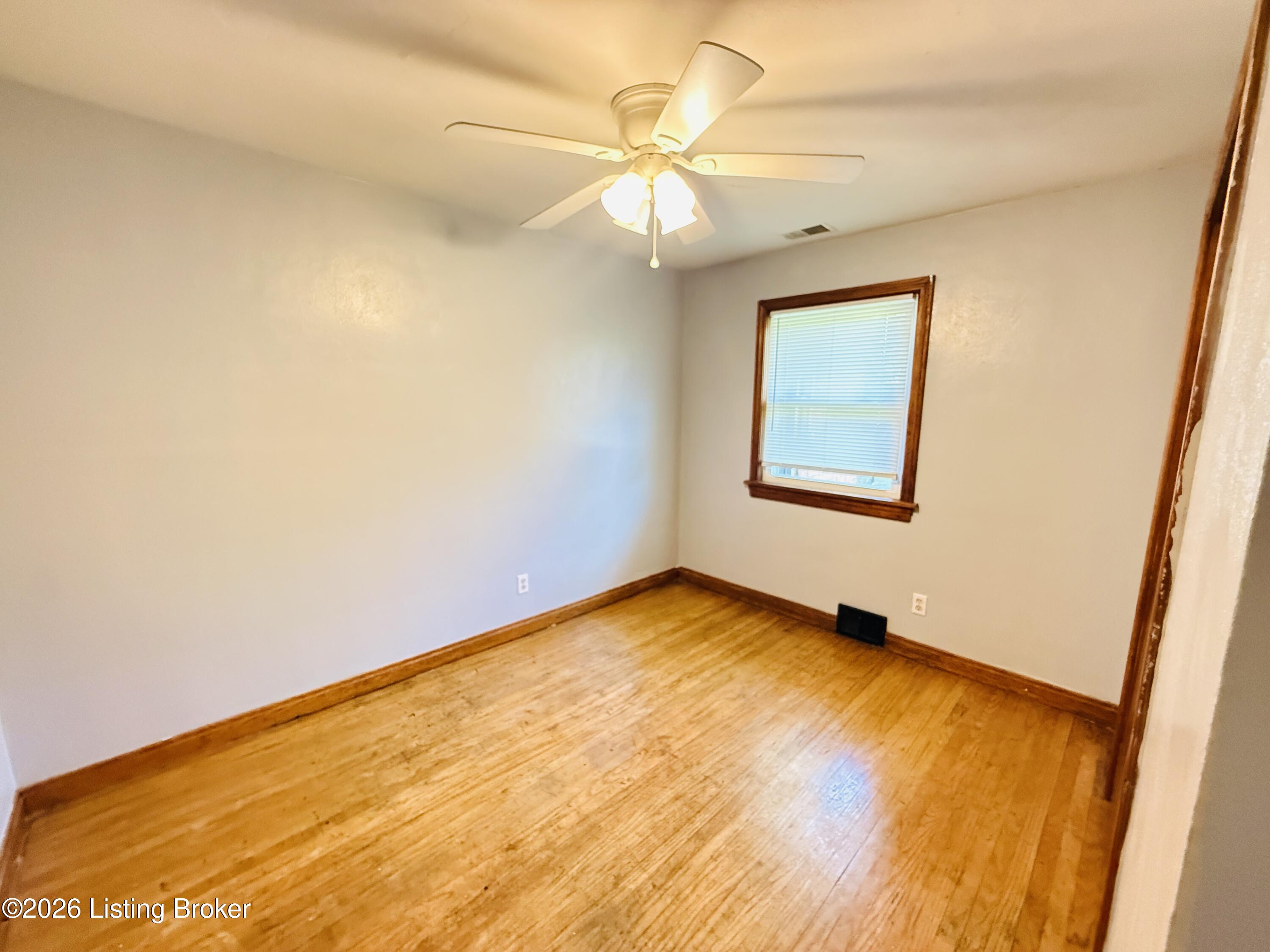 4308 Lynnview Dr Property Photo 11
