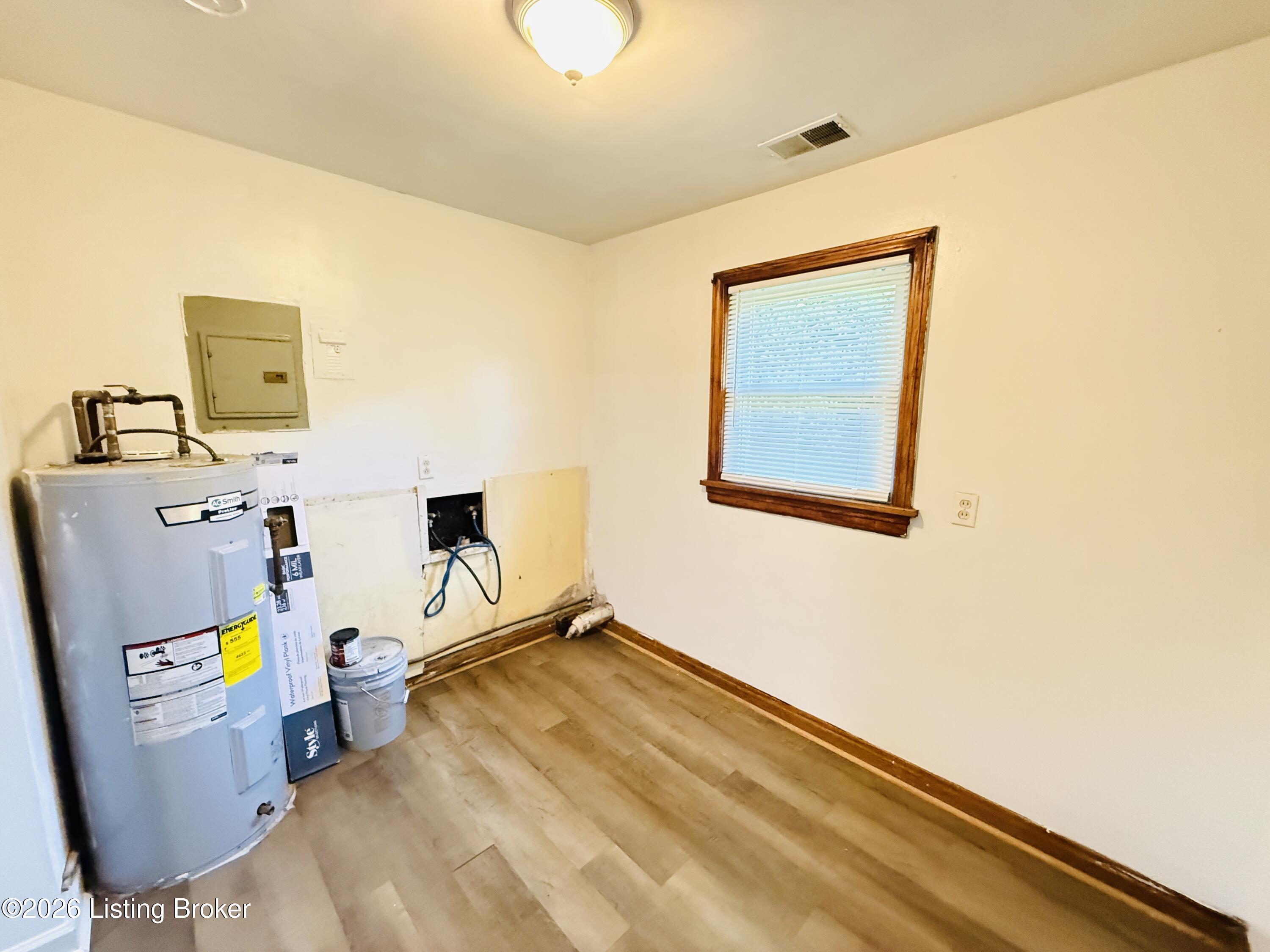 4308 Lynnview Dr Property Photo 13