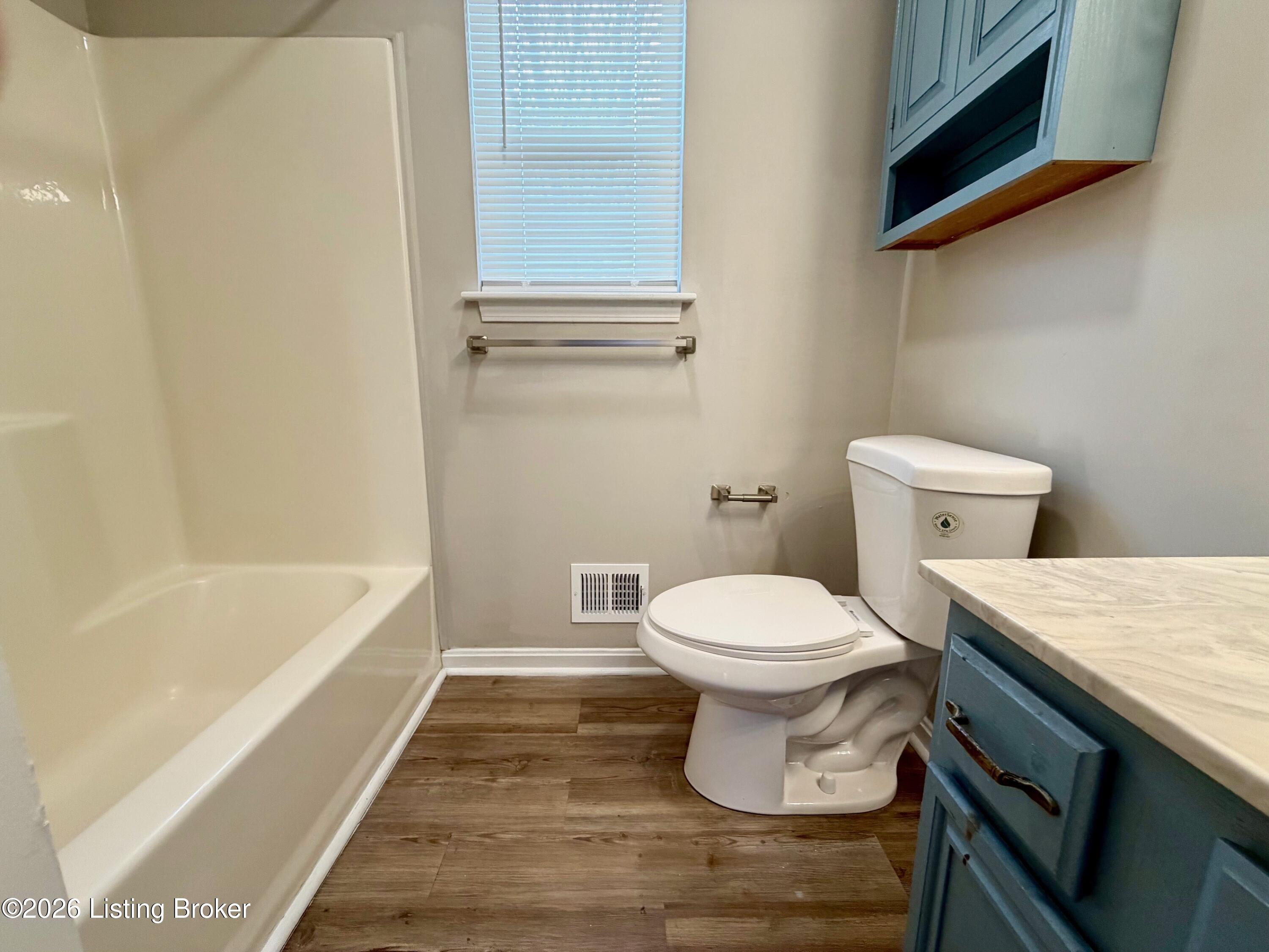 12420 Brothers Ave Property Photo 9