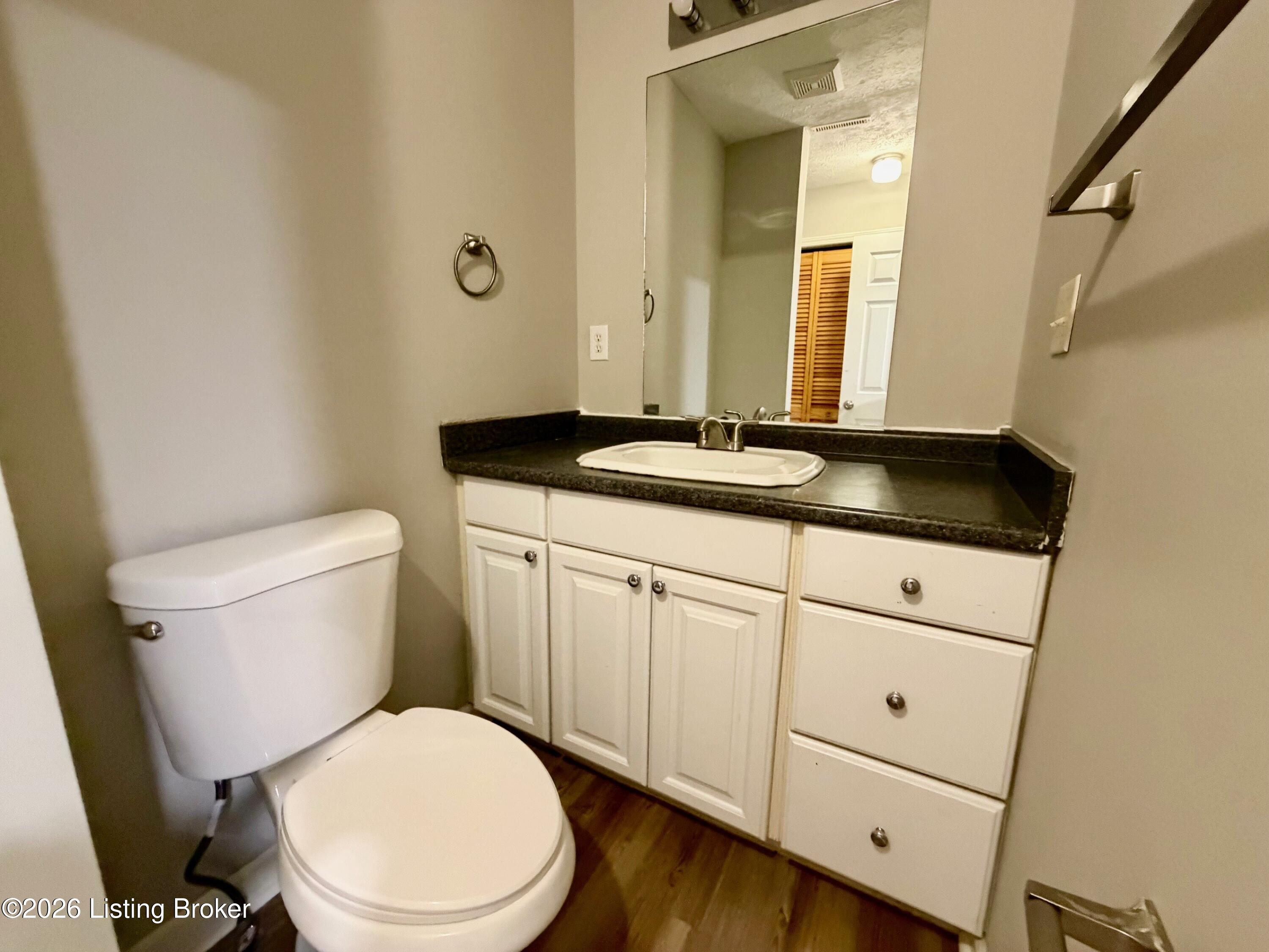 12420 Brothers Ave Property Photo 10