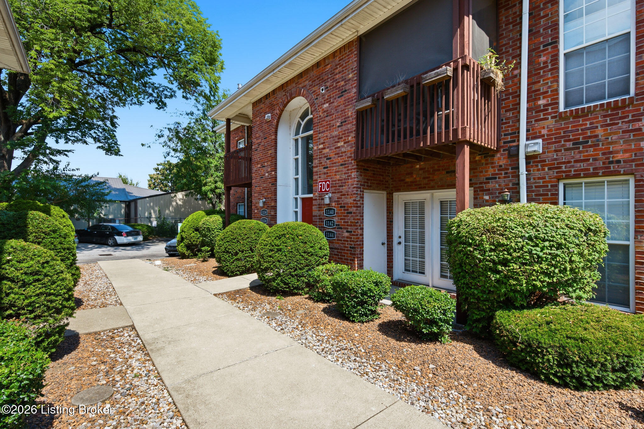 1142 Neon Way Property Photo 2