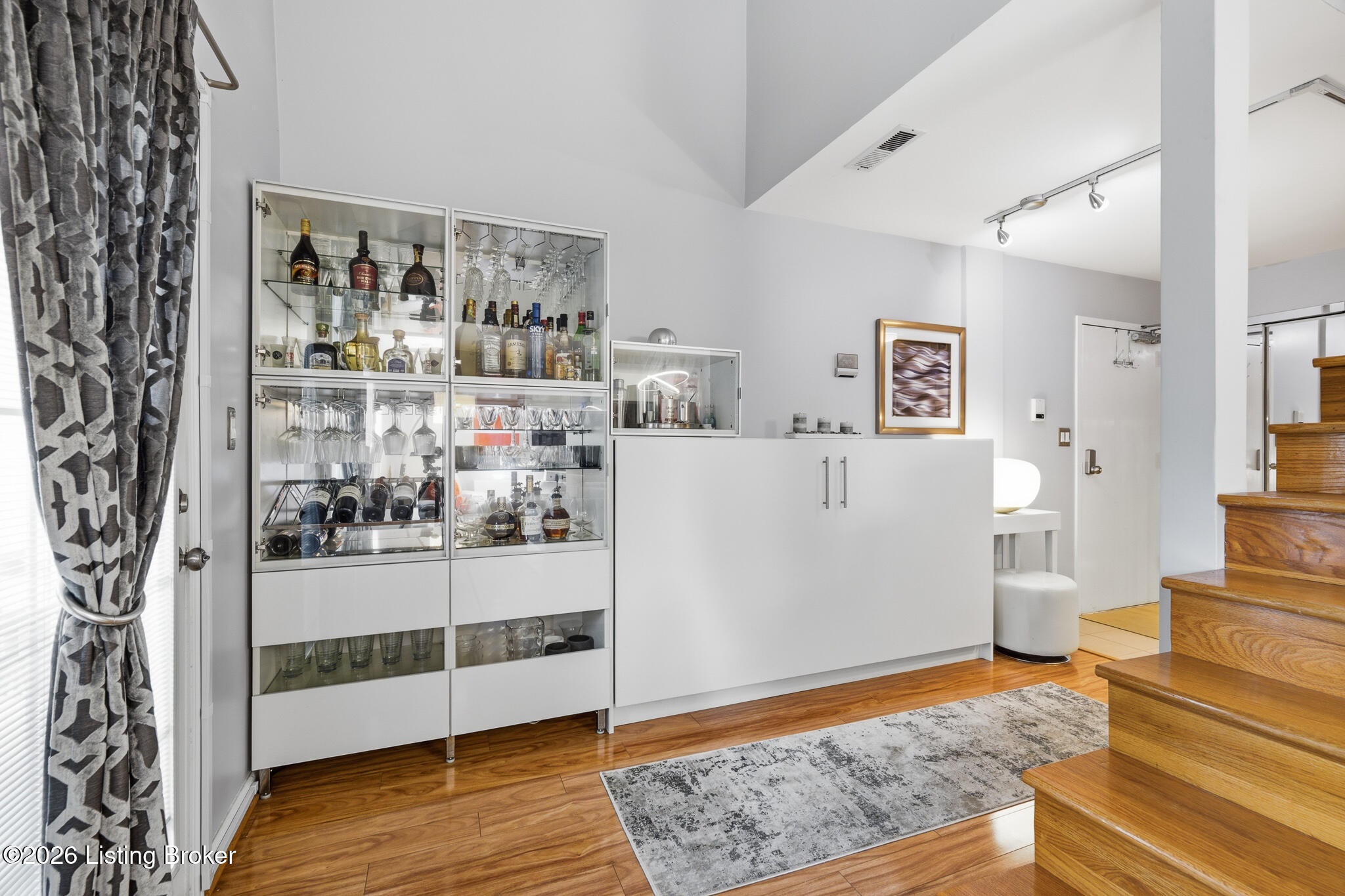 1142 Neon Way Property Photo 10