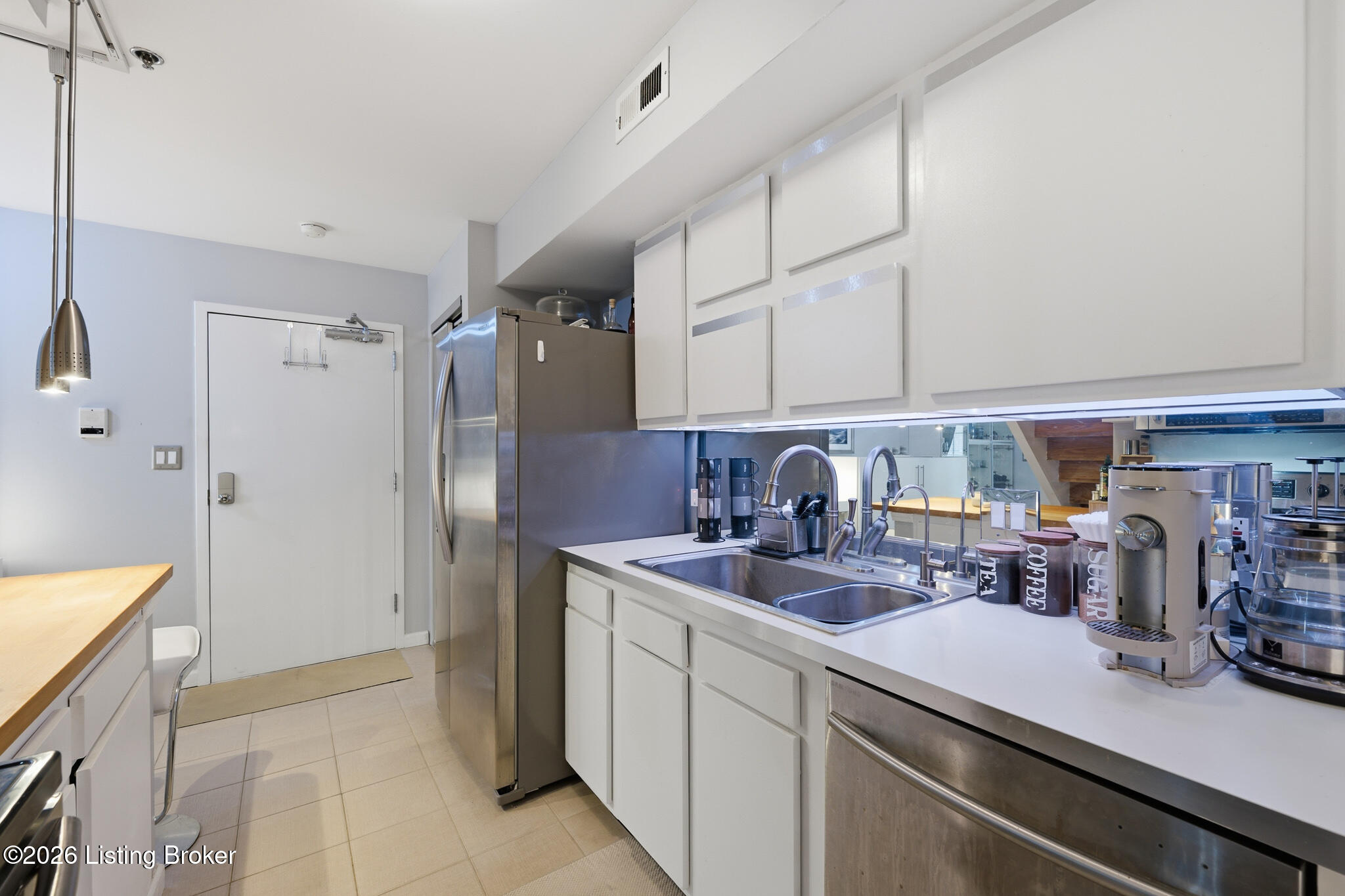 1142 Neon Way Property Photo 16