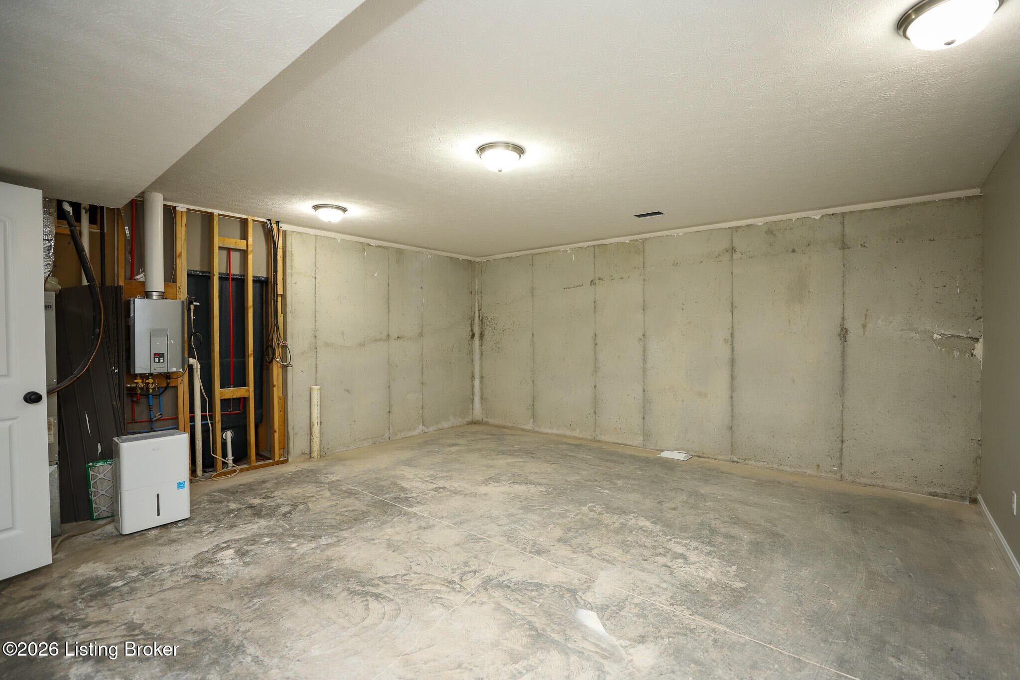 384 Schoolside Dr Property Photo 23