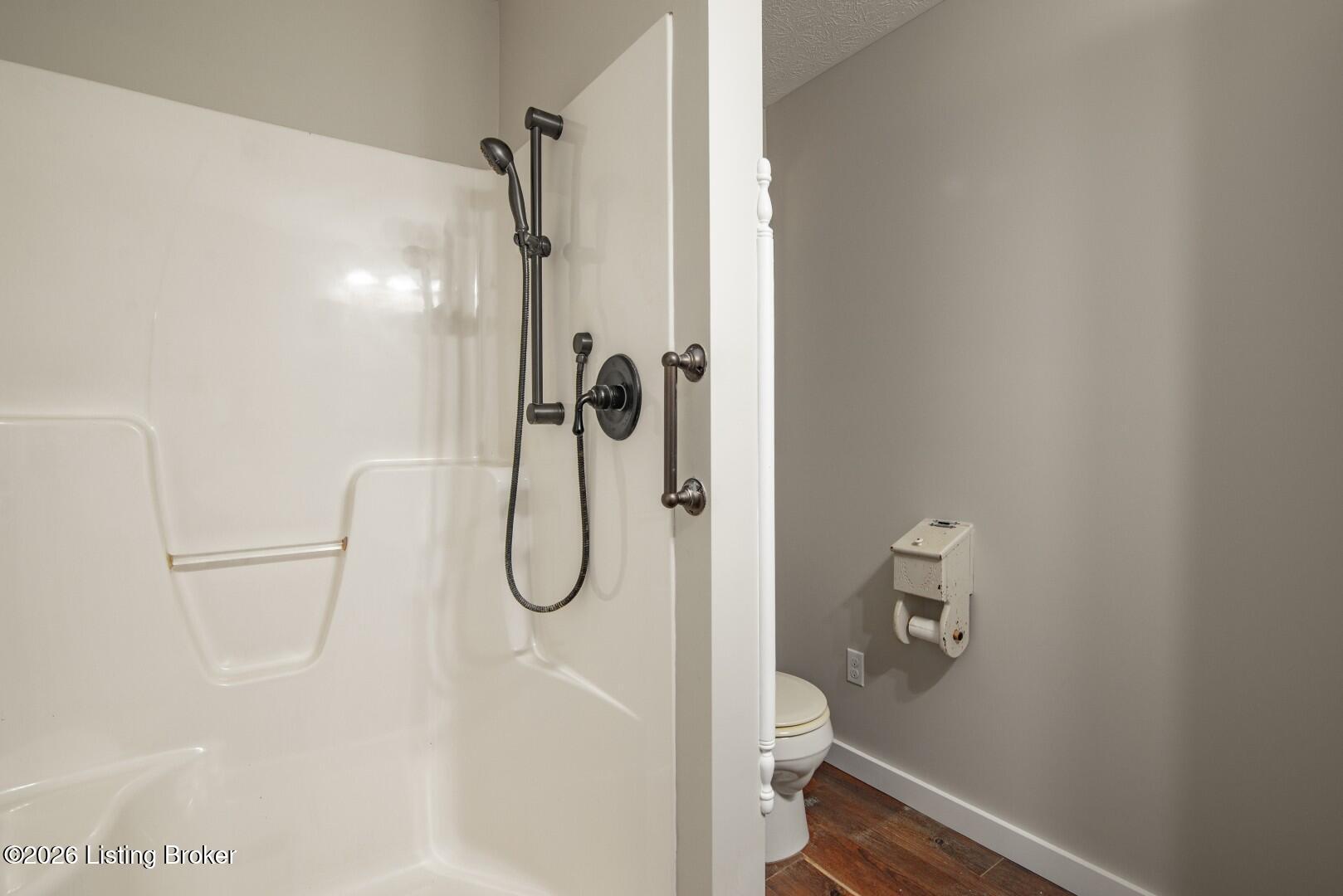384 Schoolside Dr Property Photo 29