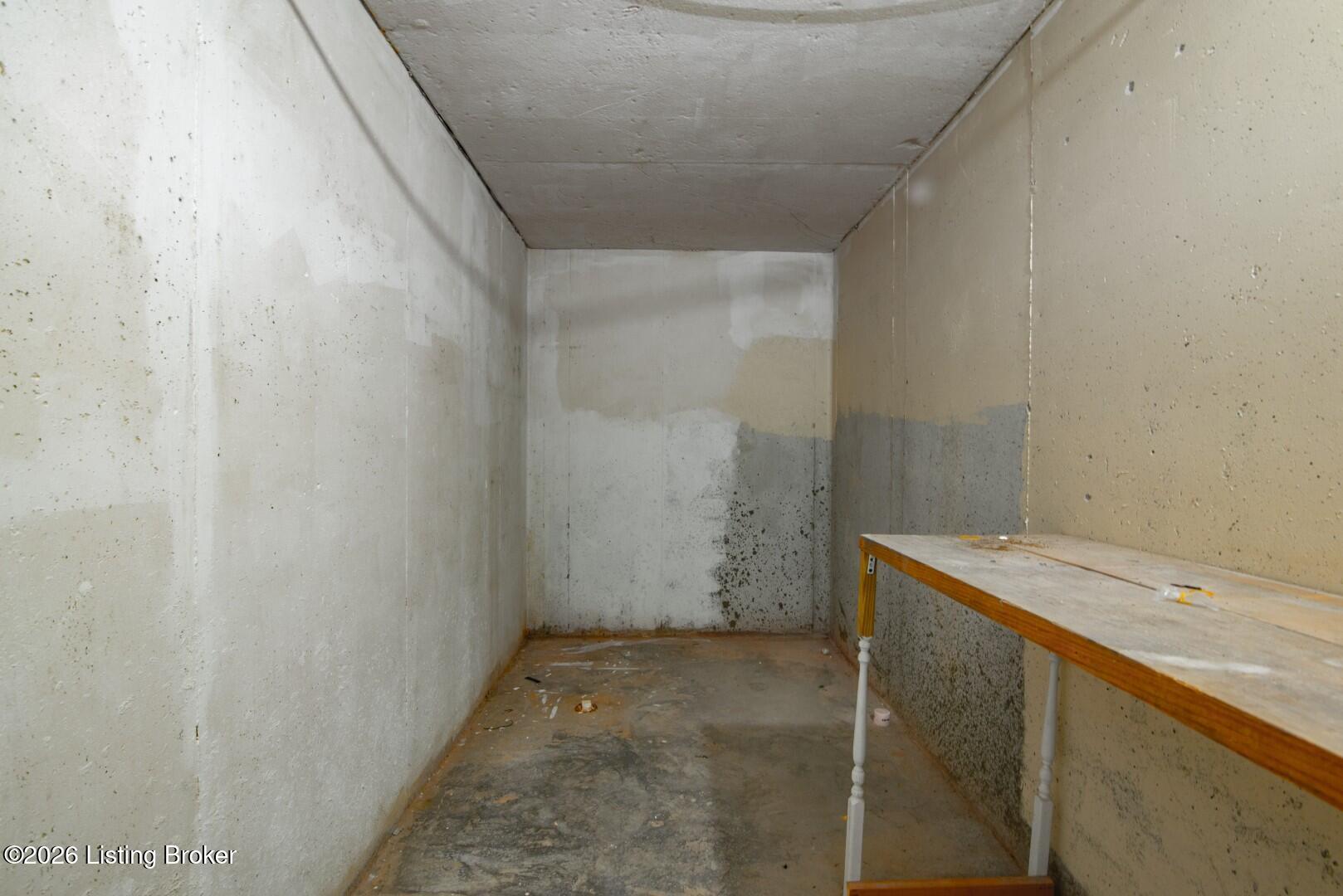 384 Schoolside Dr Property Photo 41