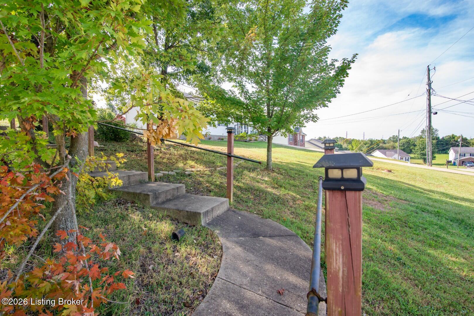 384 Schoolside Dr Property Photo 54