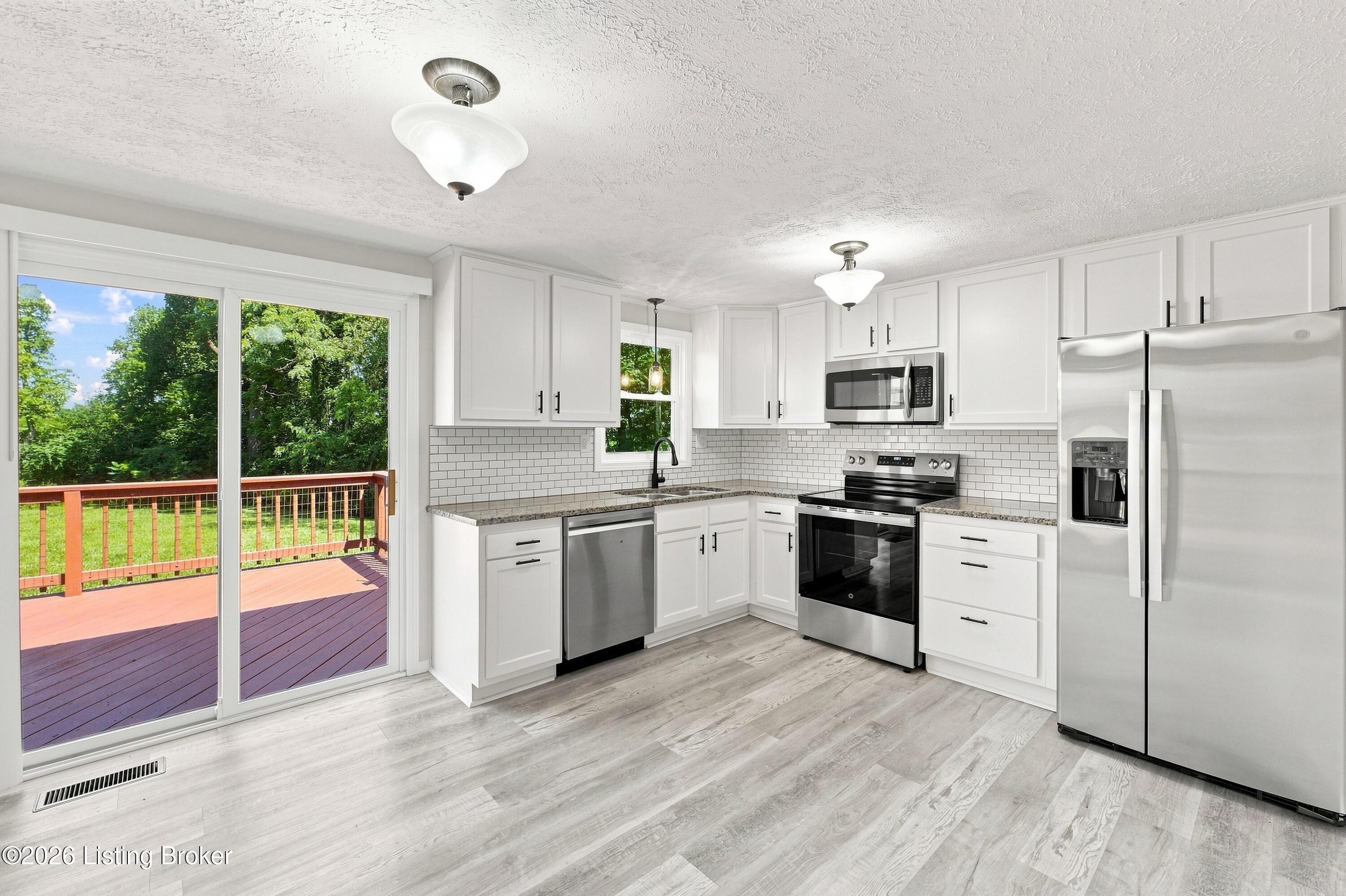 90 Raker Rd Property Photo 12