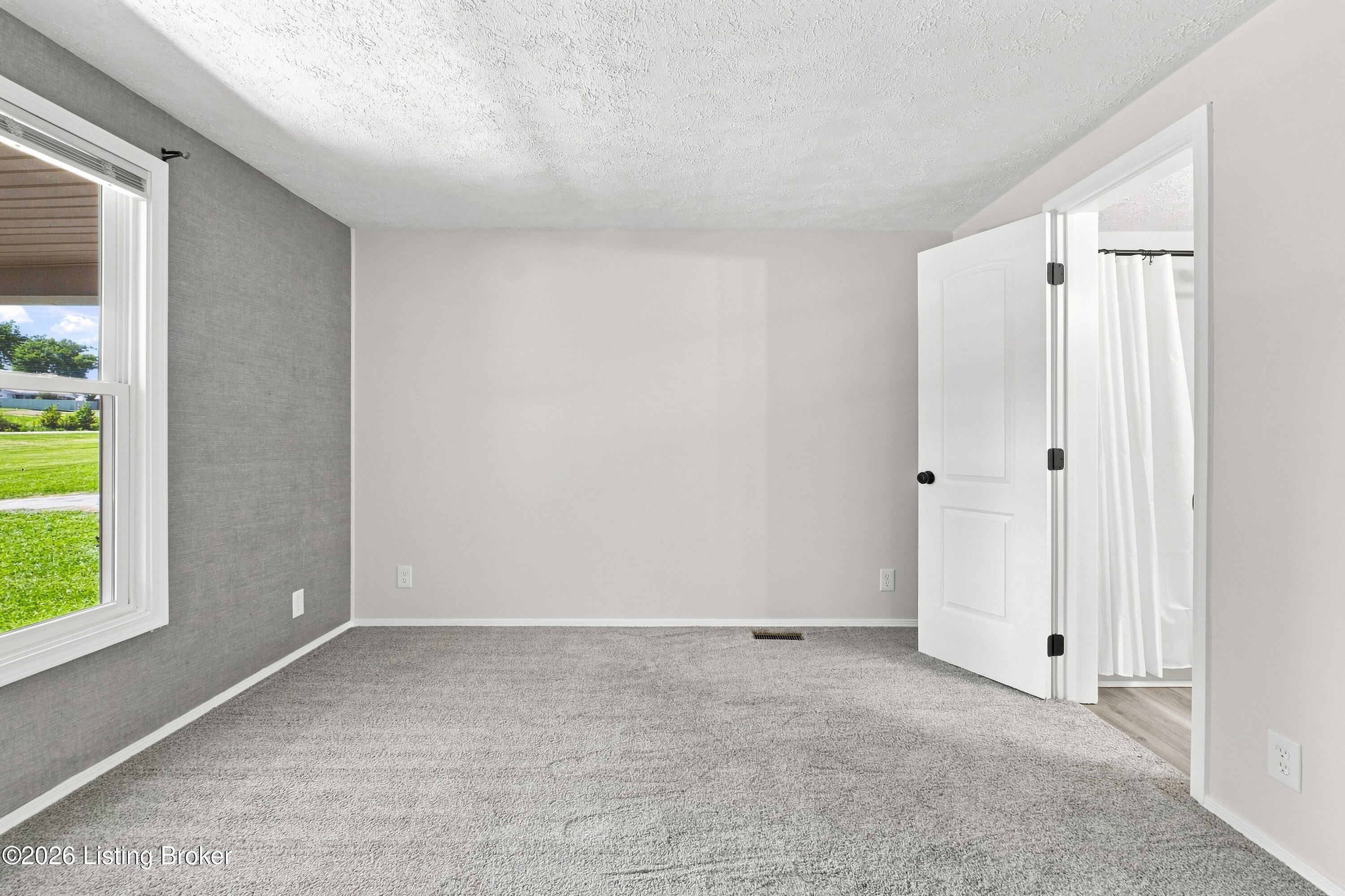 90 Raker Rd Property Photo 16