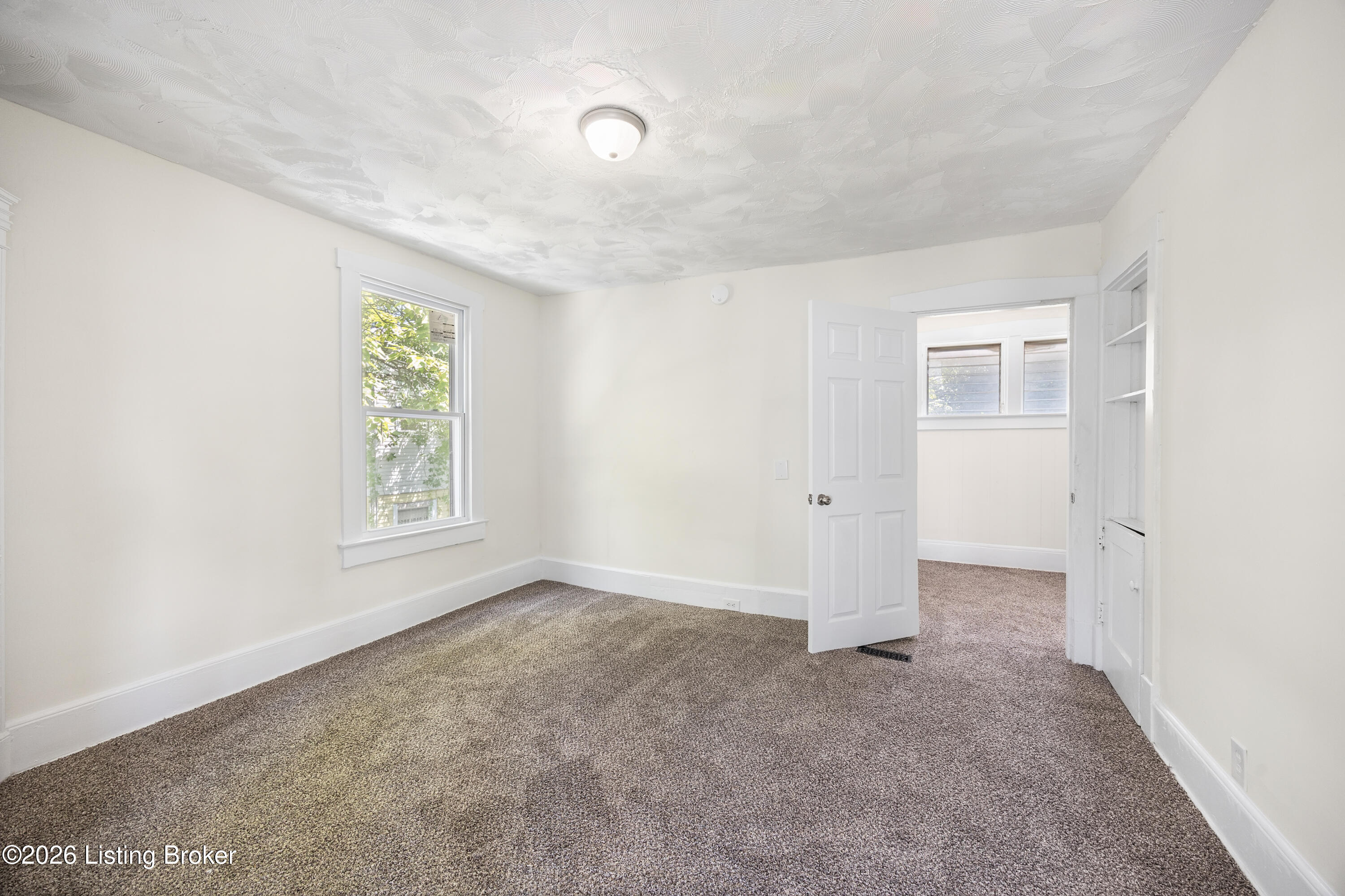 1219 S 32nd St Property Photo 31