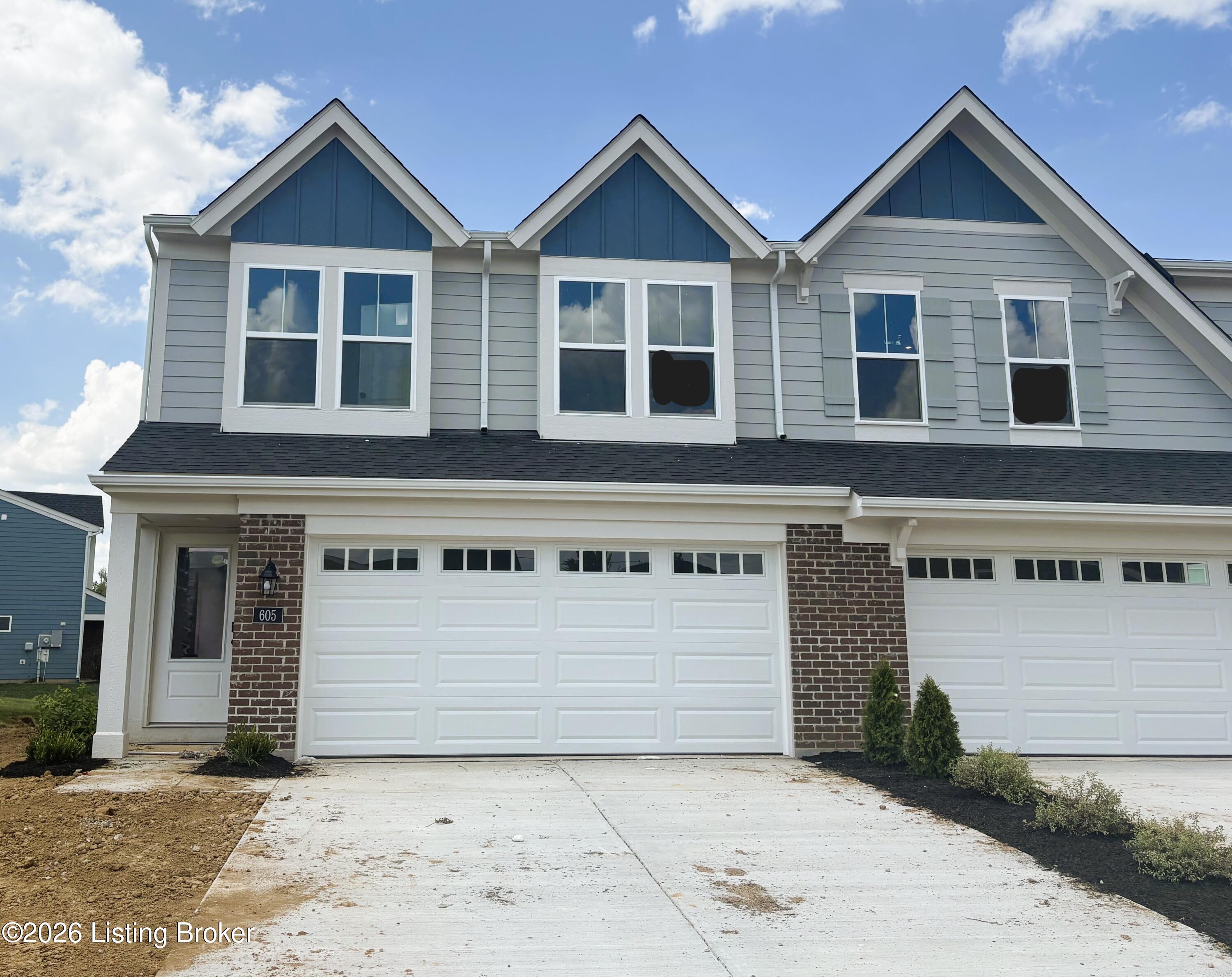 605 Falling Leaf Dr 128-a Property Photo 2