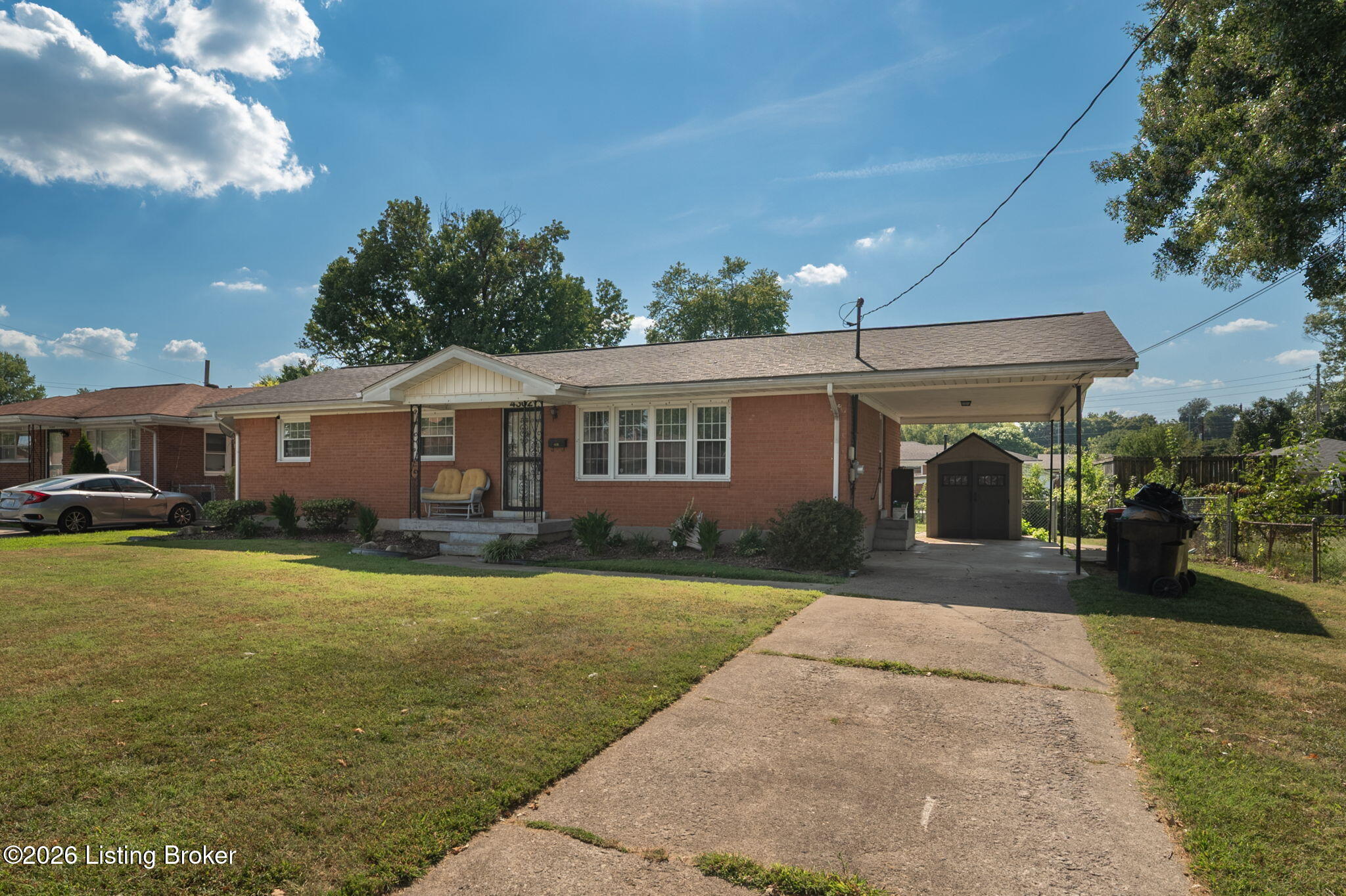 4302 Lahnna Dr Property Photo 2