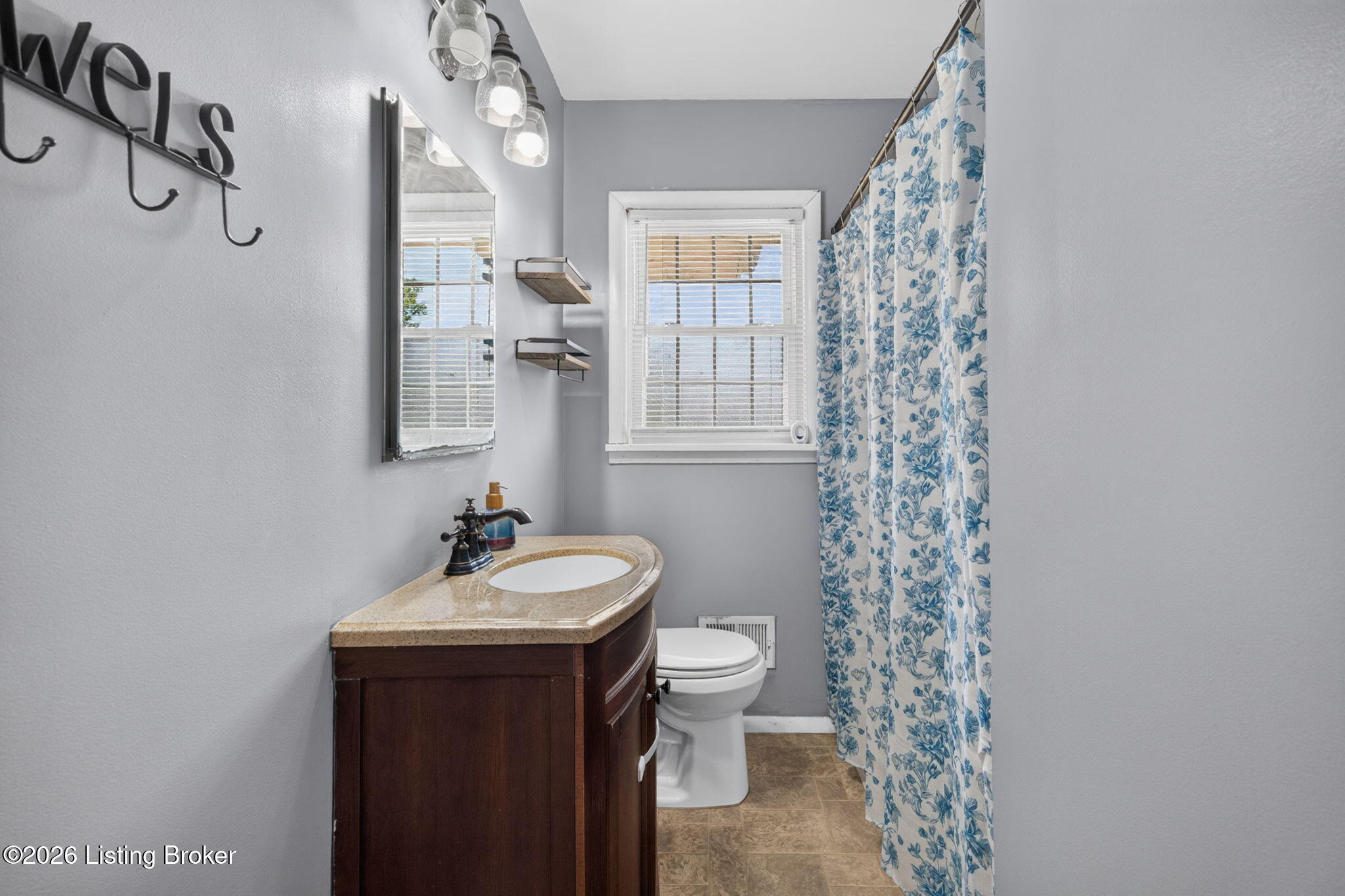 4302 Lahnna Dr Property Photo 19