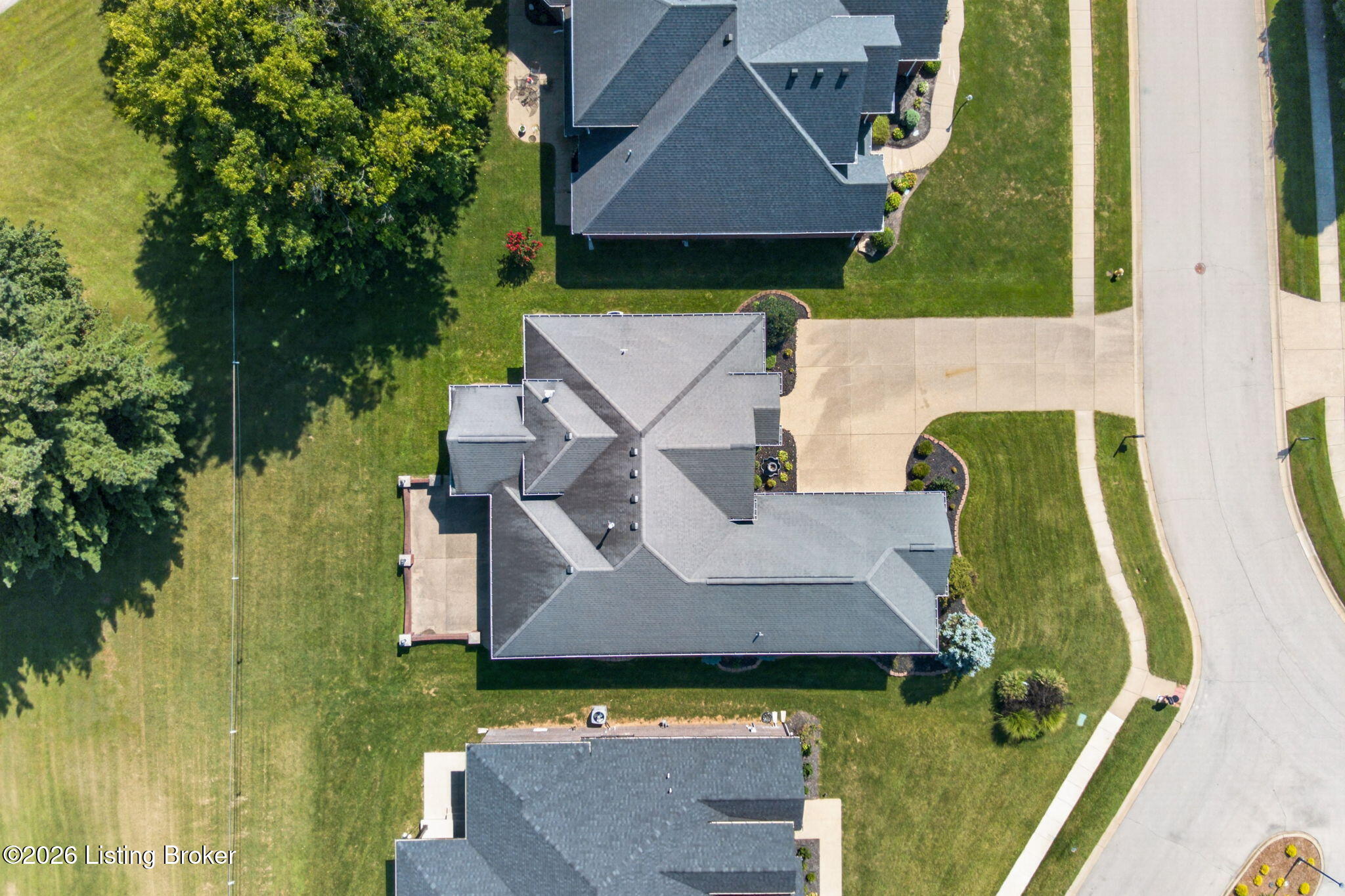 10413 Martinside Dr Property Photo 8