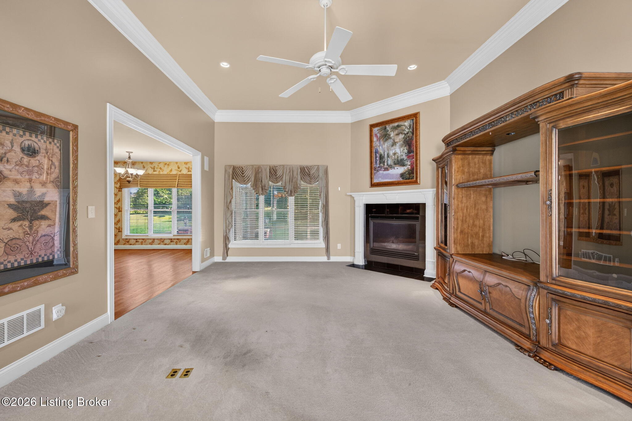 10413 Martinside Dr Property Photo 14