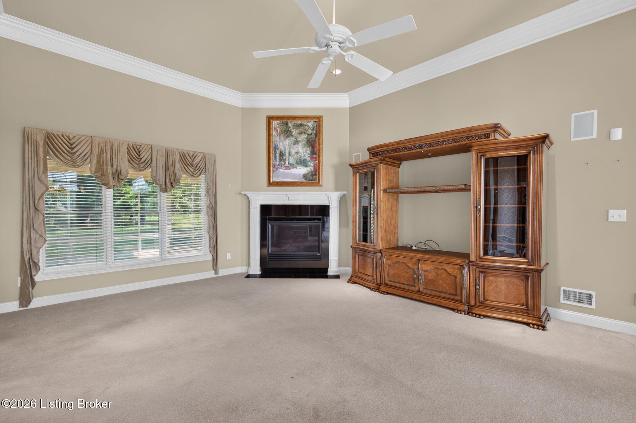 10413 Martinside Dr Property Photo 15