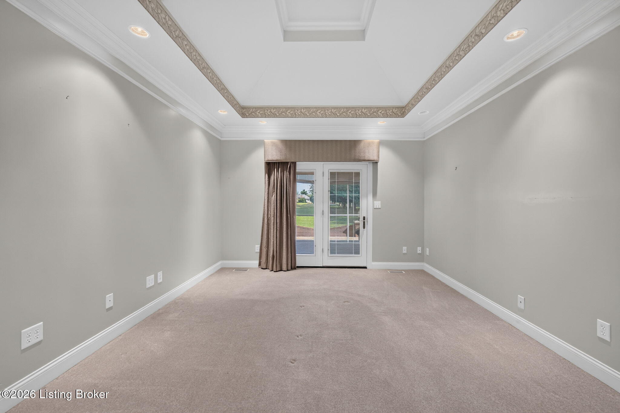 10413 Martinside Dr Property Photo 31