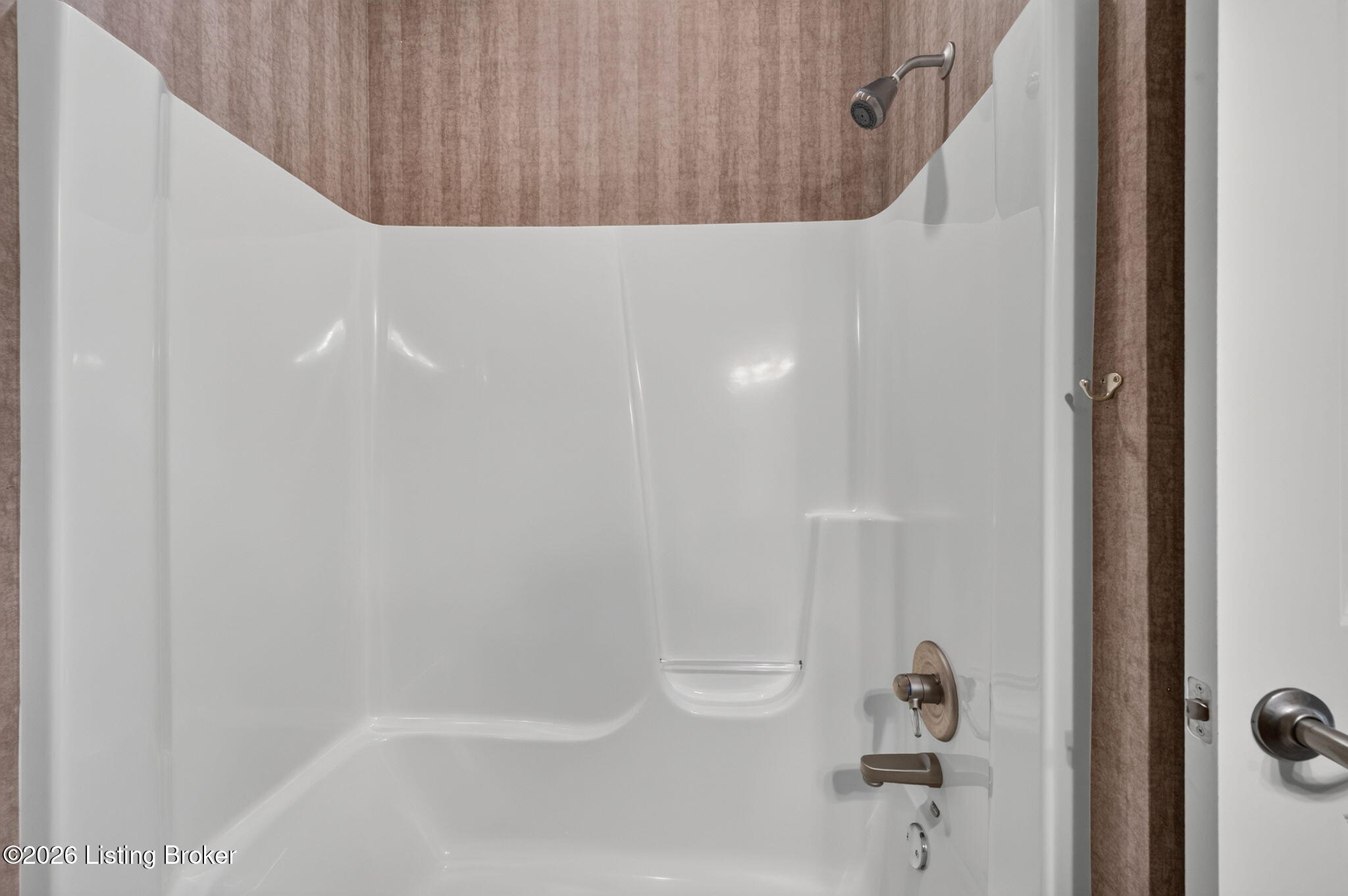 10413 Martinside Dr Property Photo 42